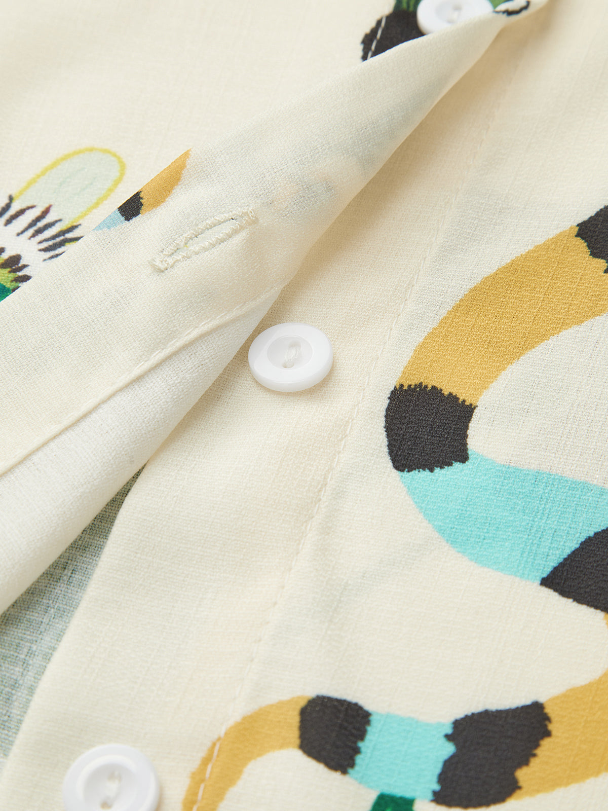 Robe courte imprimée à col et ceinture