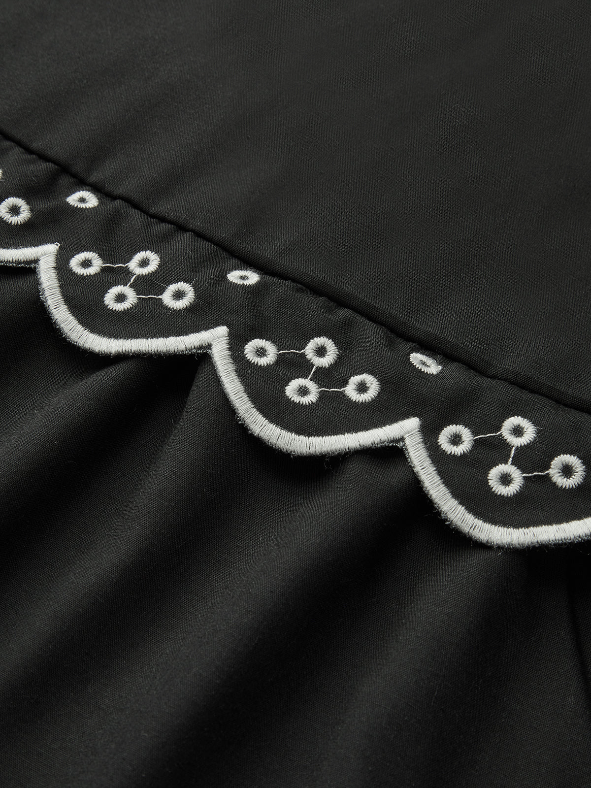 Ruffle Print Knotted Blouse