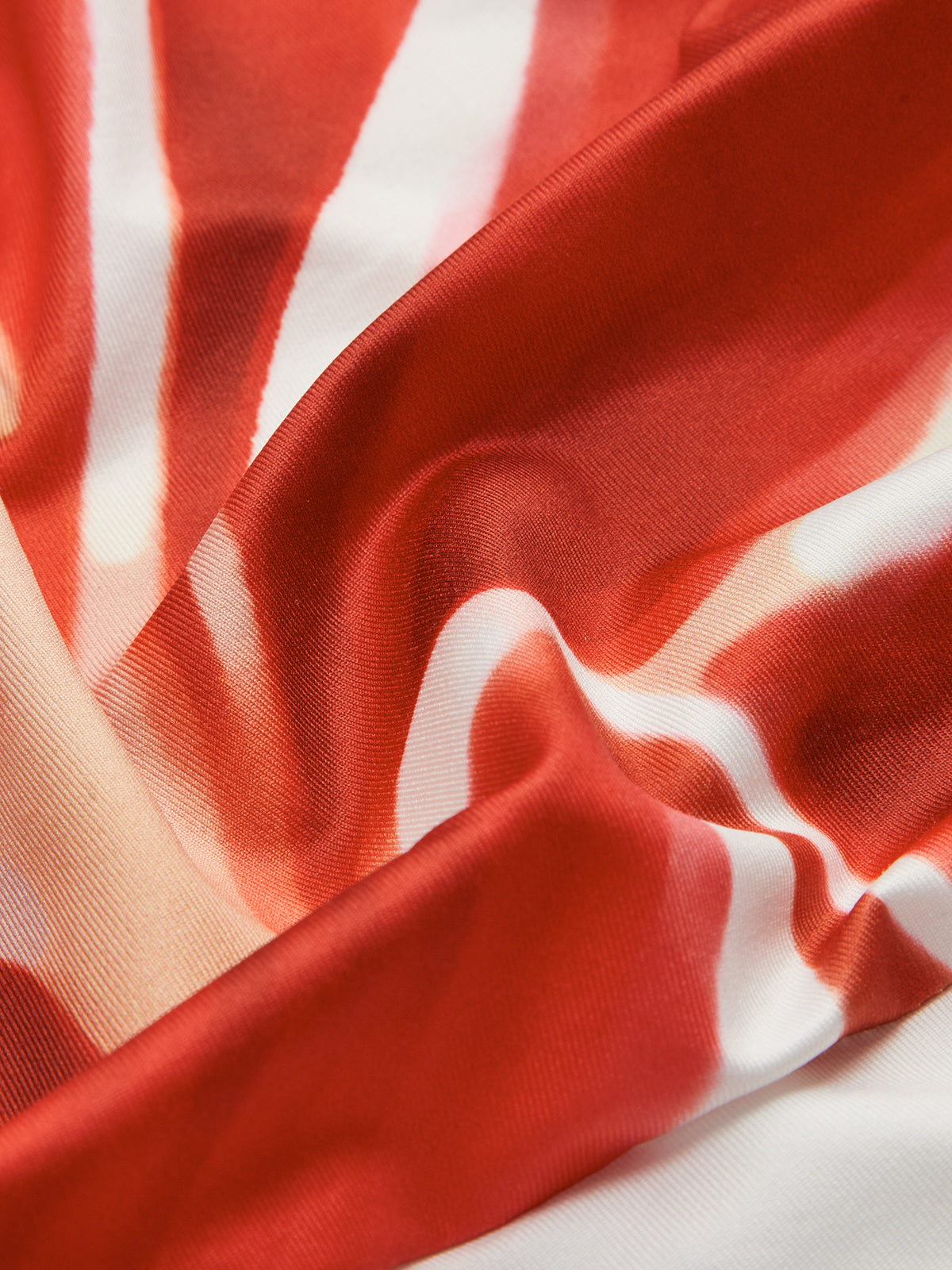 Robe longue fendue sans manches à imprimé floral