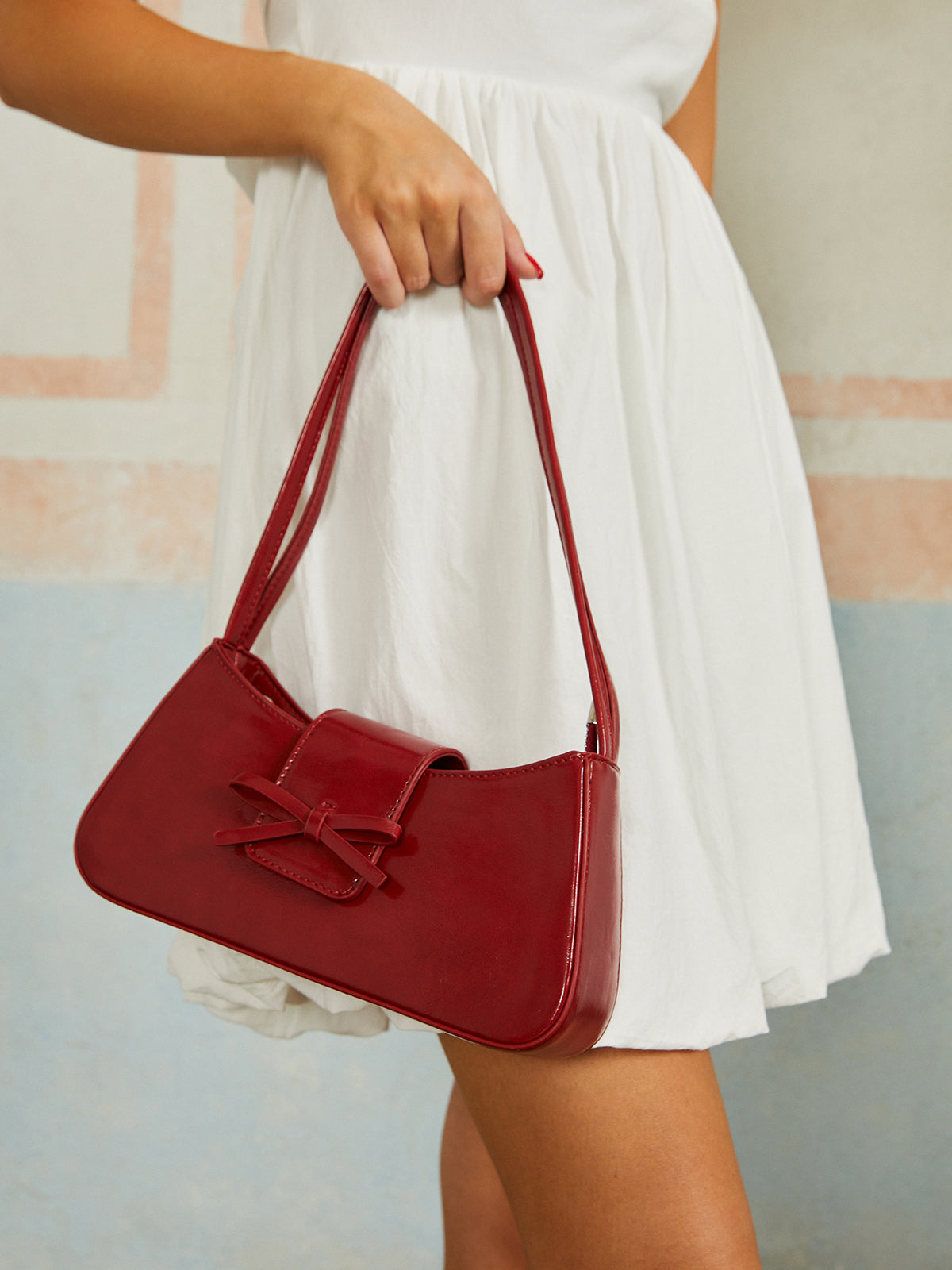 Cara Bow Achseltasche