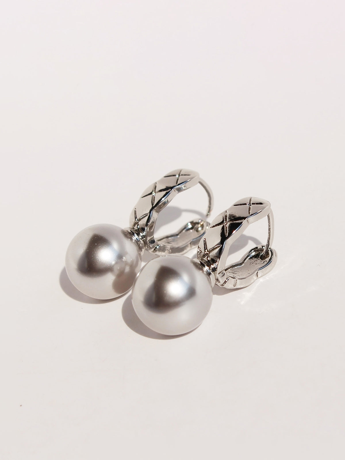 Ohrringe in Rautenform