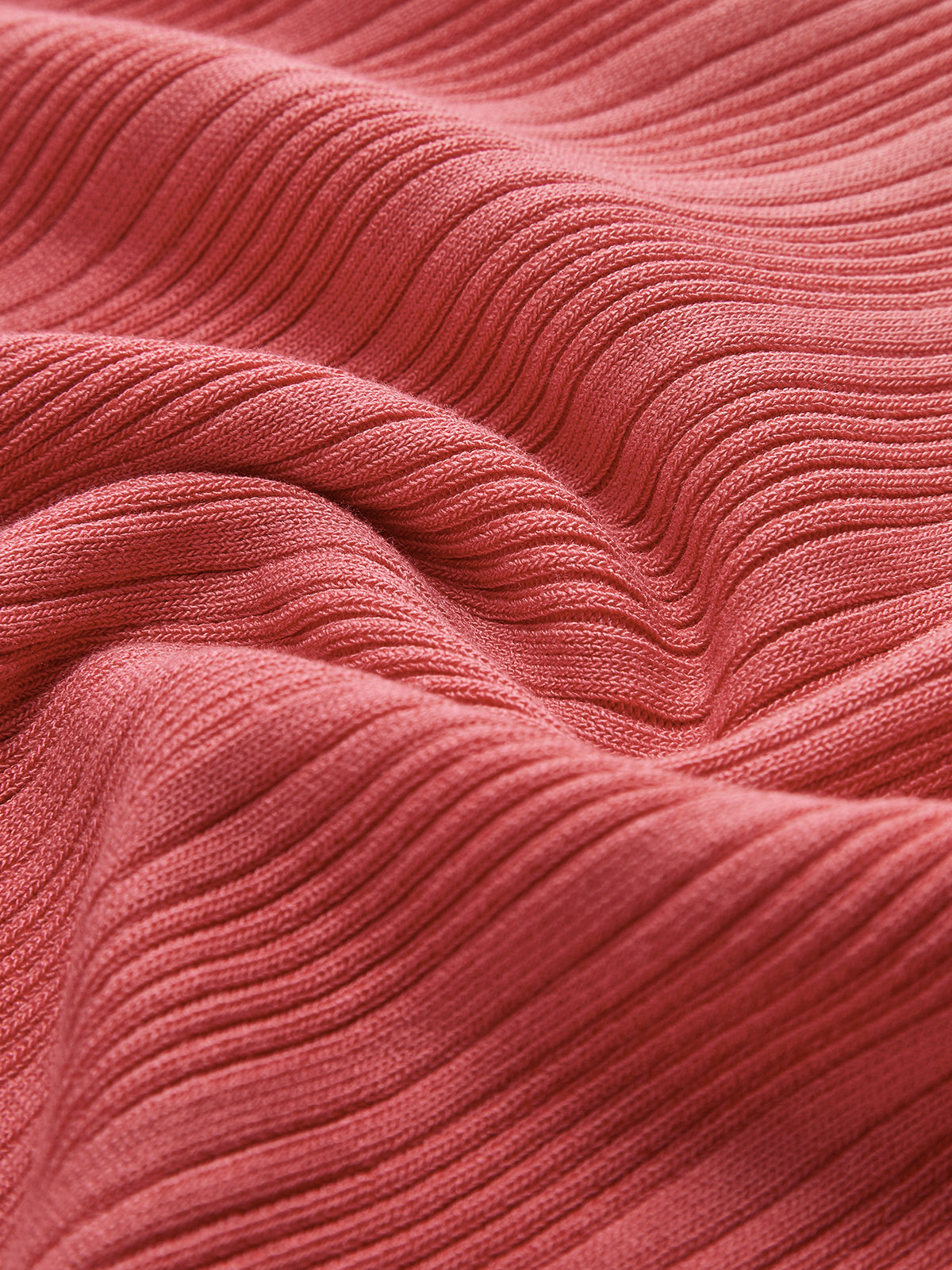 Langes Kleid mit Farbverlauf und Schlitz