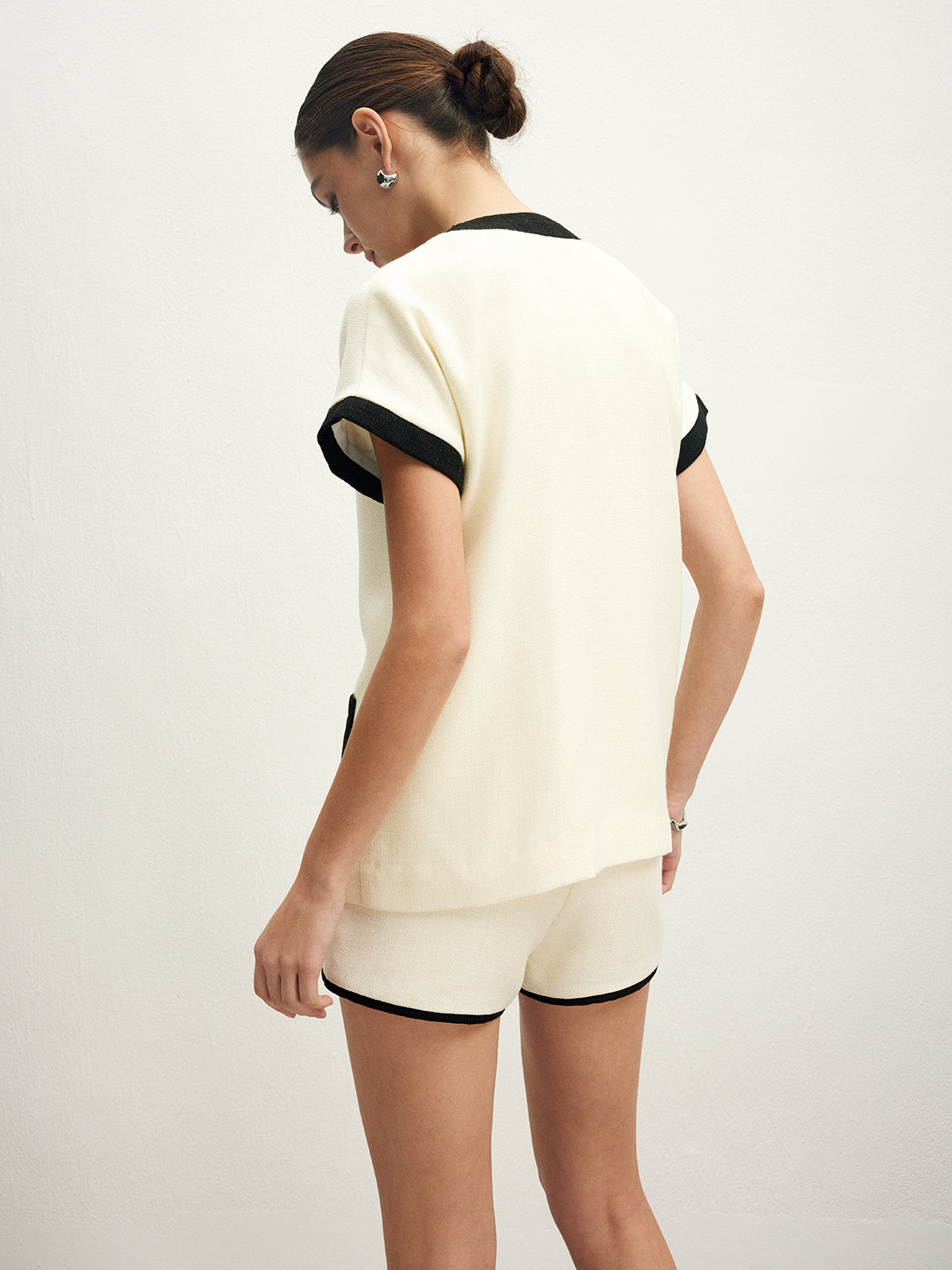 Contrast Binding Pockets Blouse