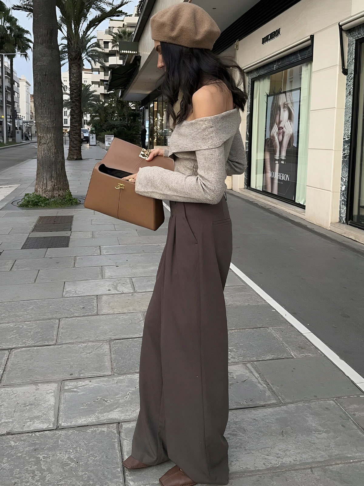 Pull côtelé à épaules dénudées