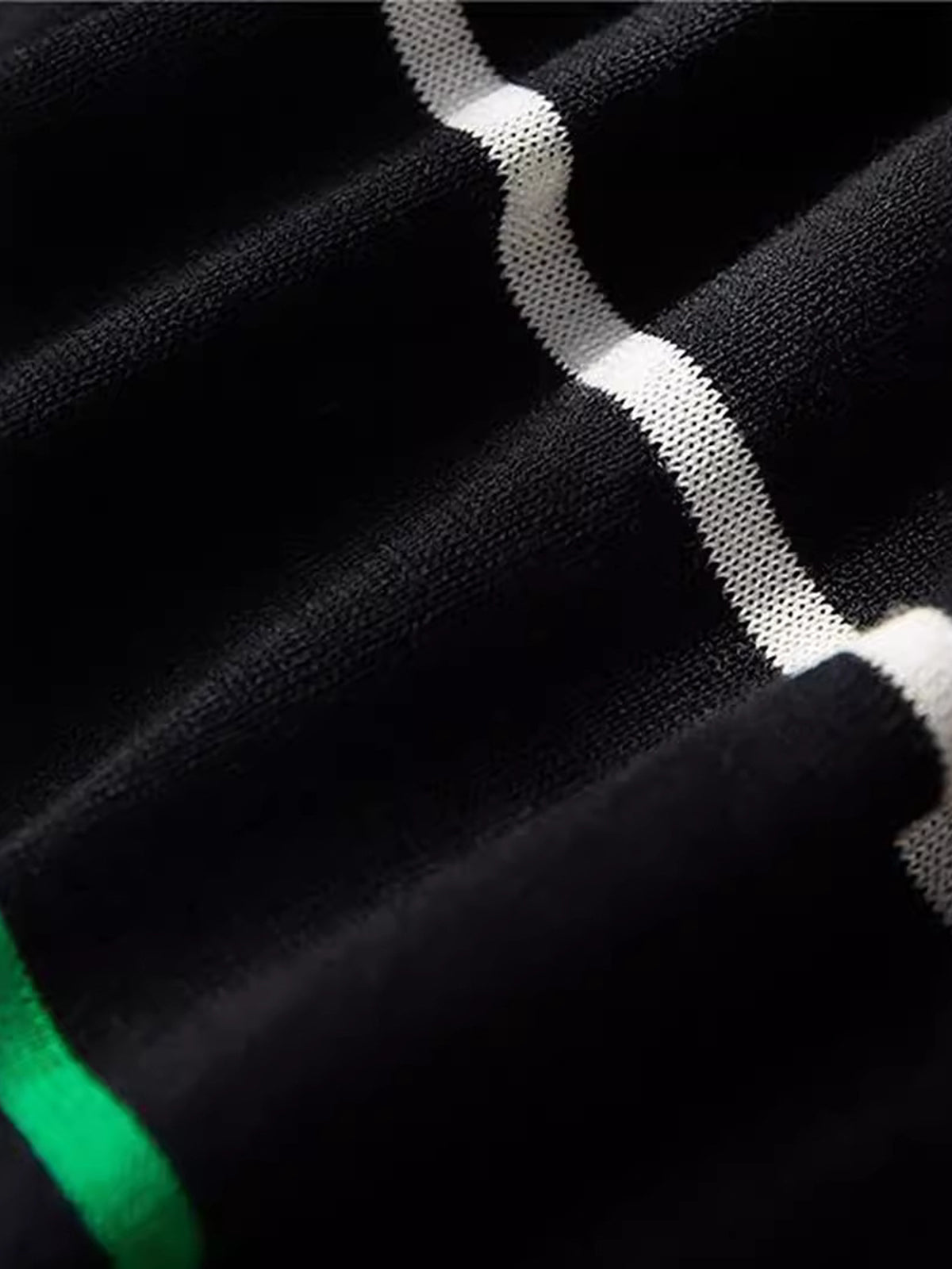 Haut rayé à col rond