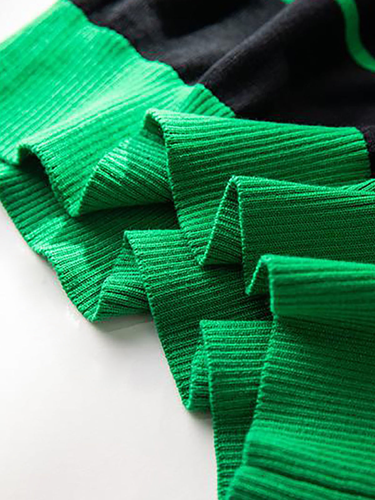 Haut rayé à col rond