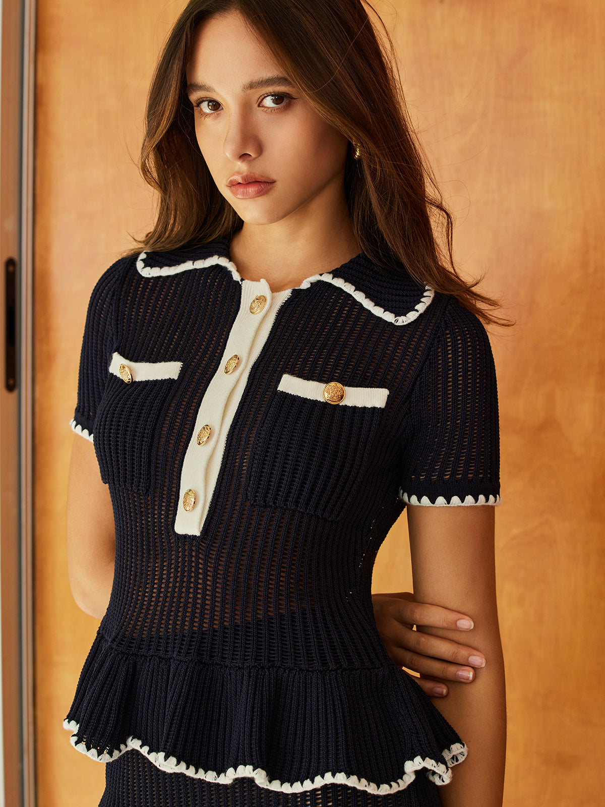 Haut en maille à revers boutonné et volants Sim-Sheer