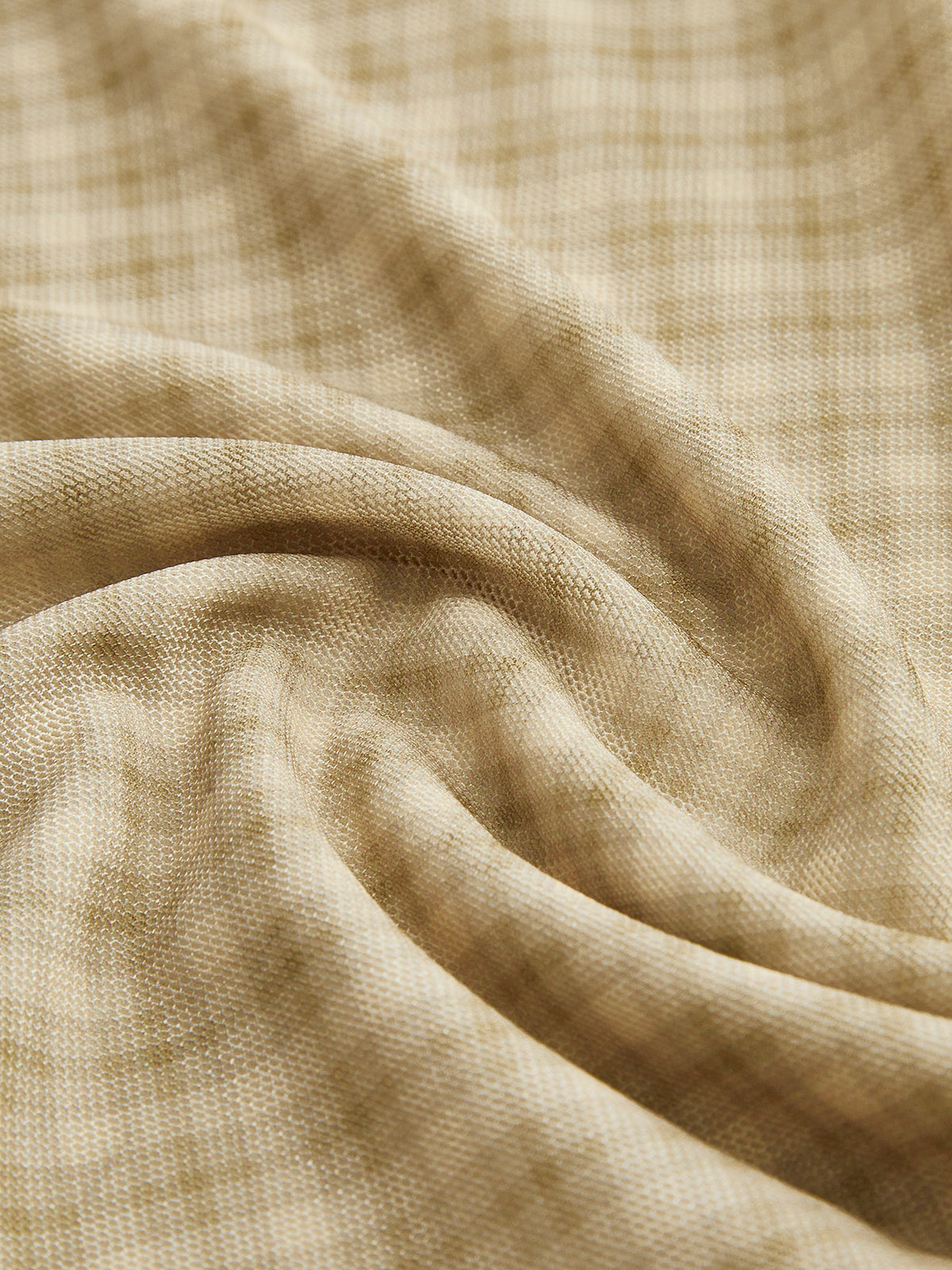 Trägerkleid mit Karomuster und Rüschensaum