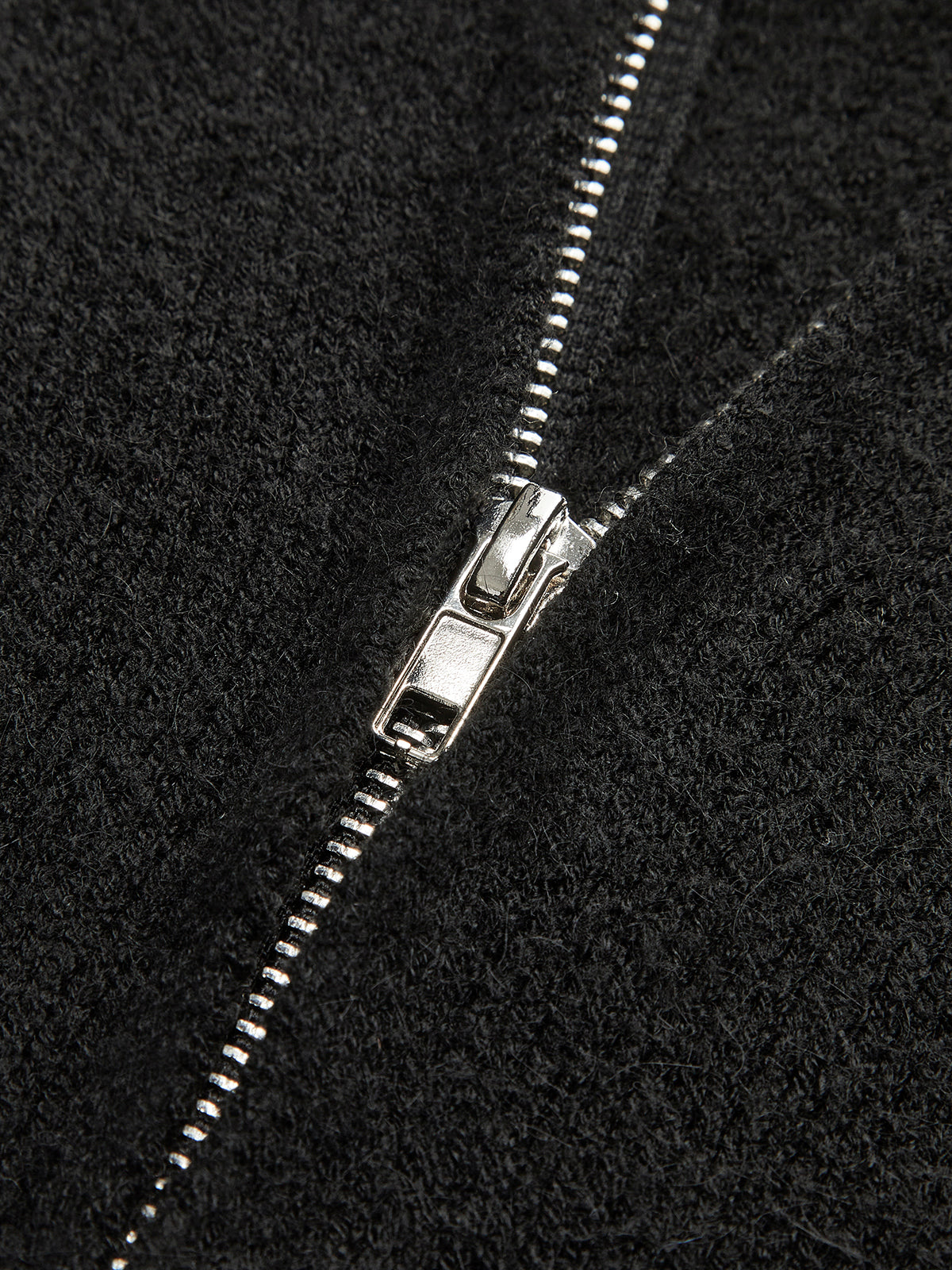 Pull à revers zippé en jacquard