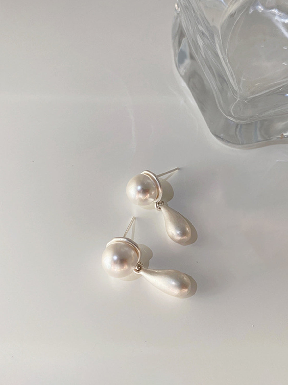 Boucles d'oreilles pendentif goutte d'eau perle