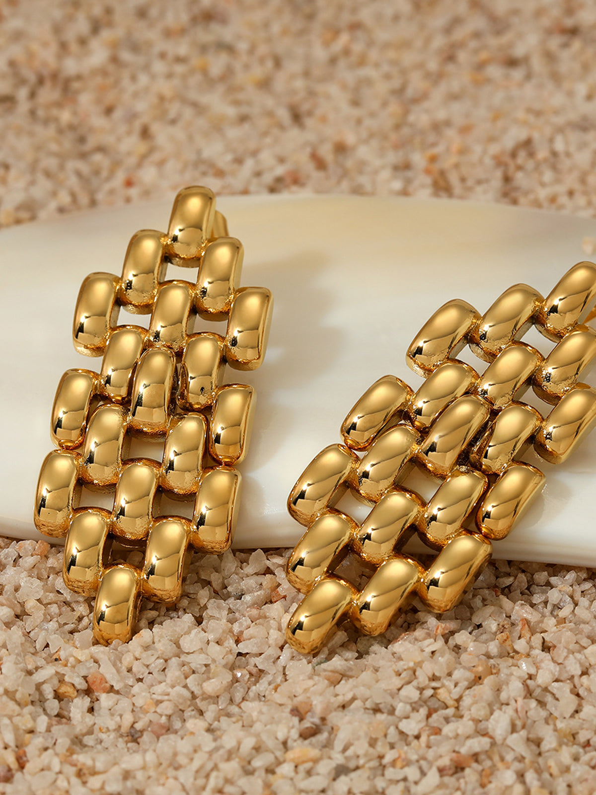 Boucles d'oreilles pendantes à chaînette perlée ajourée