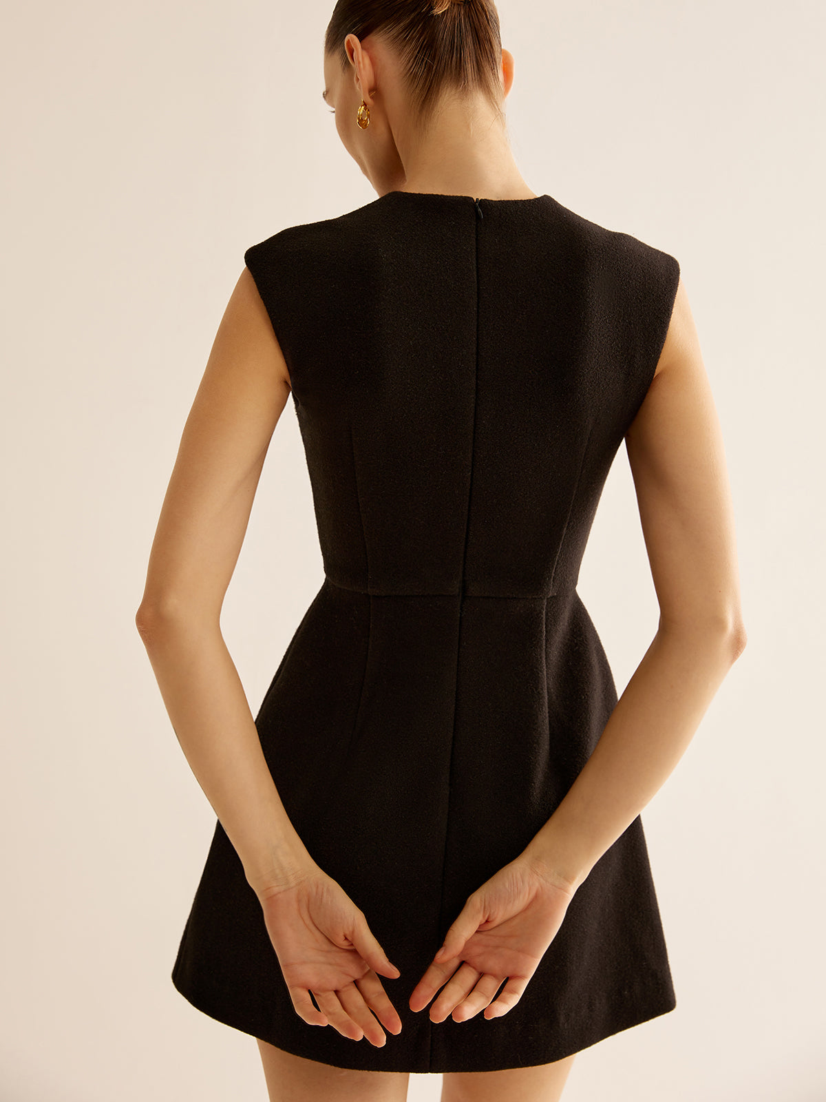 Tankkleid mit Metalldekor und Reißverschluss