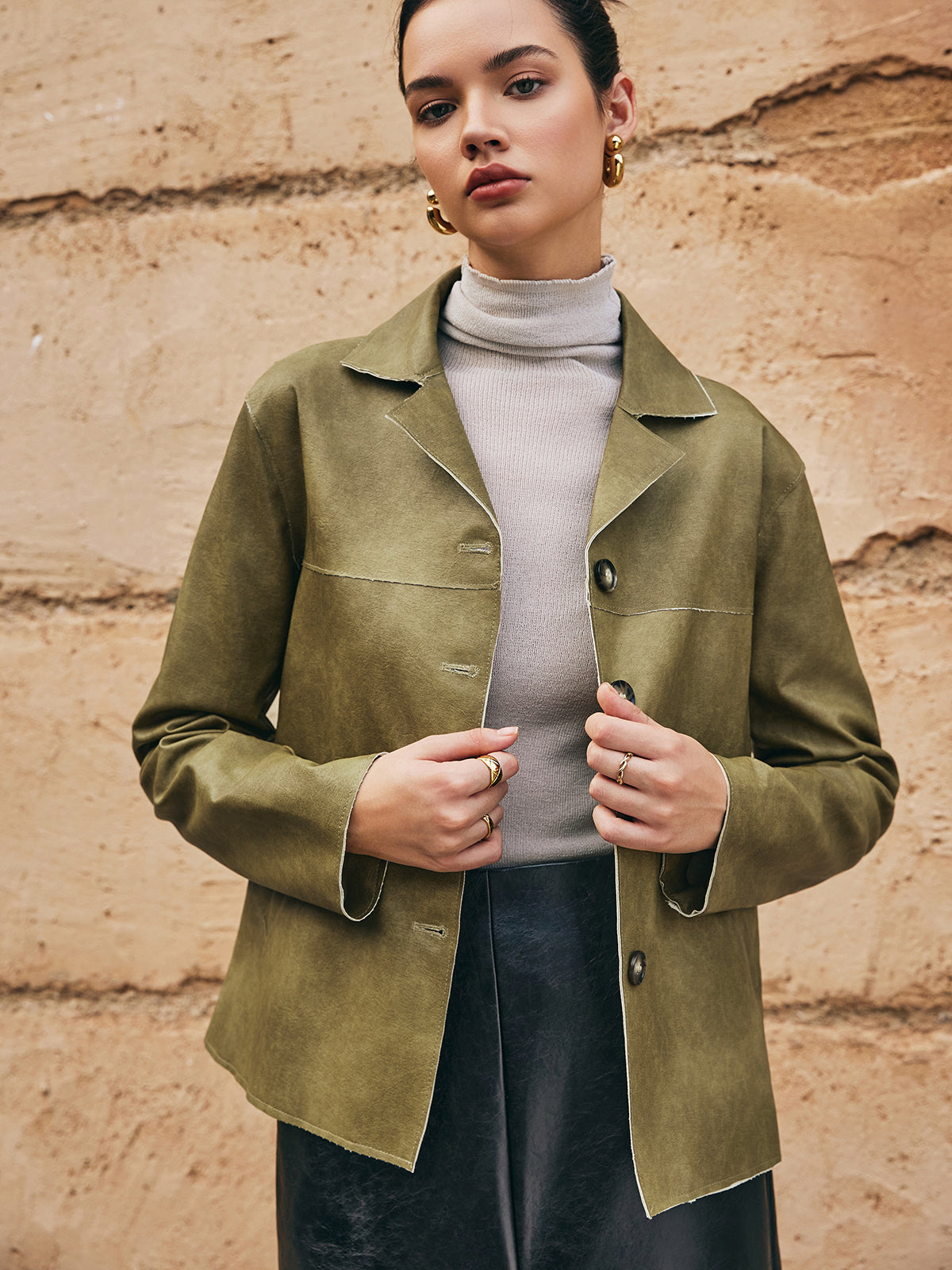 Lockere Zwangsjacke aus PU-Leder