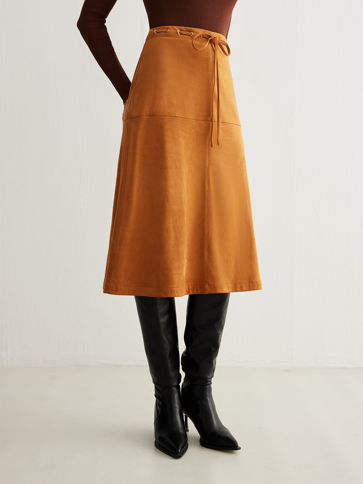 Rock in Wildlederoptik mit Kordelzug und Reißverschluss hinten