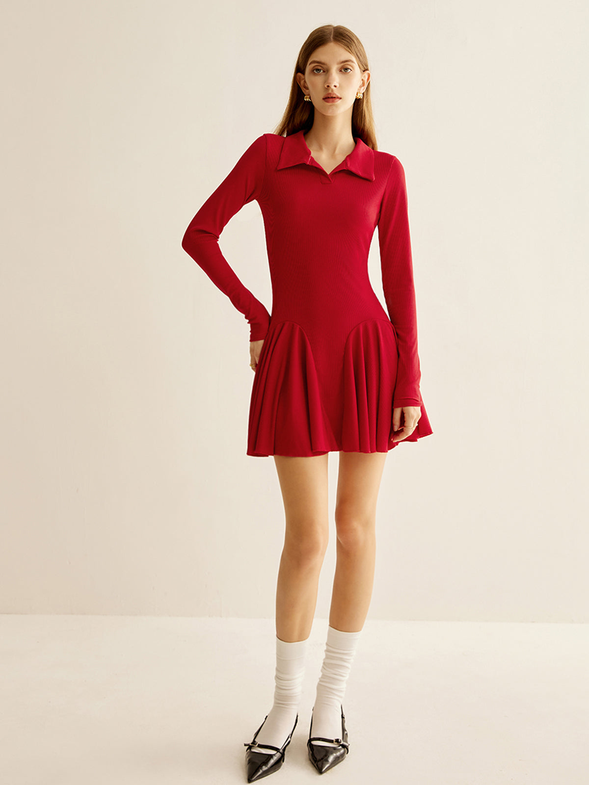 Kleid mit plissiertem Rippeneinsatz