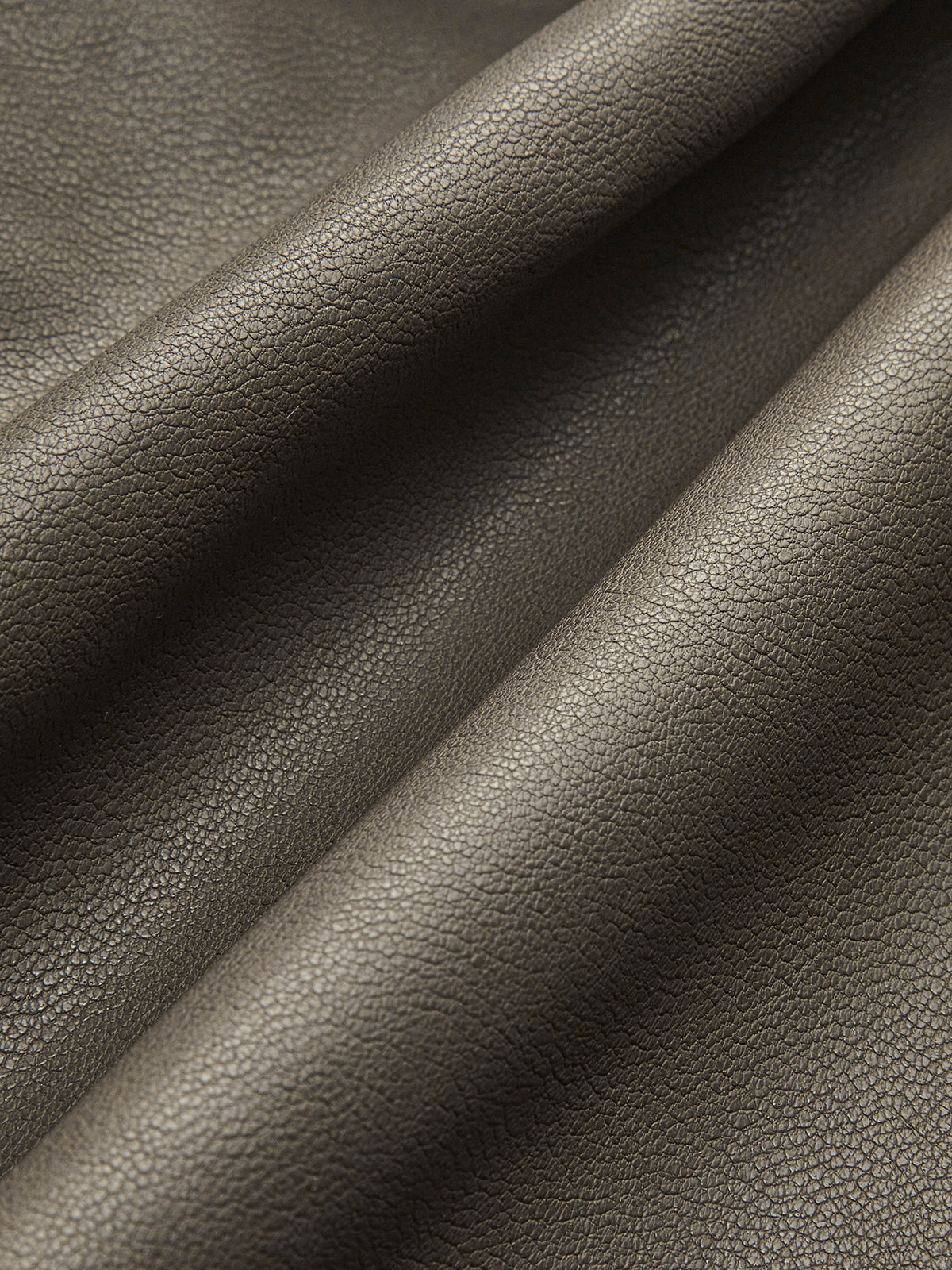 Faltenrock aus Kunstleder