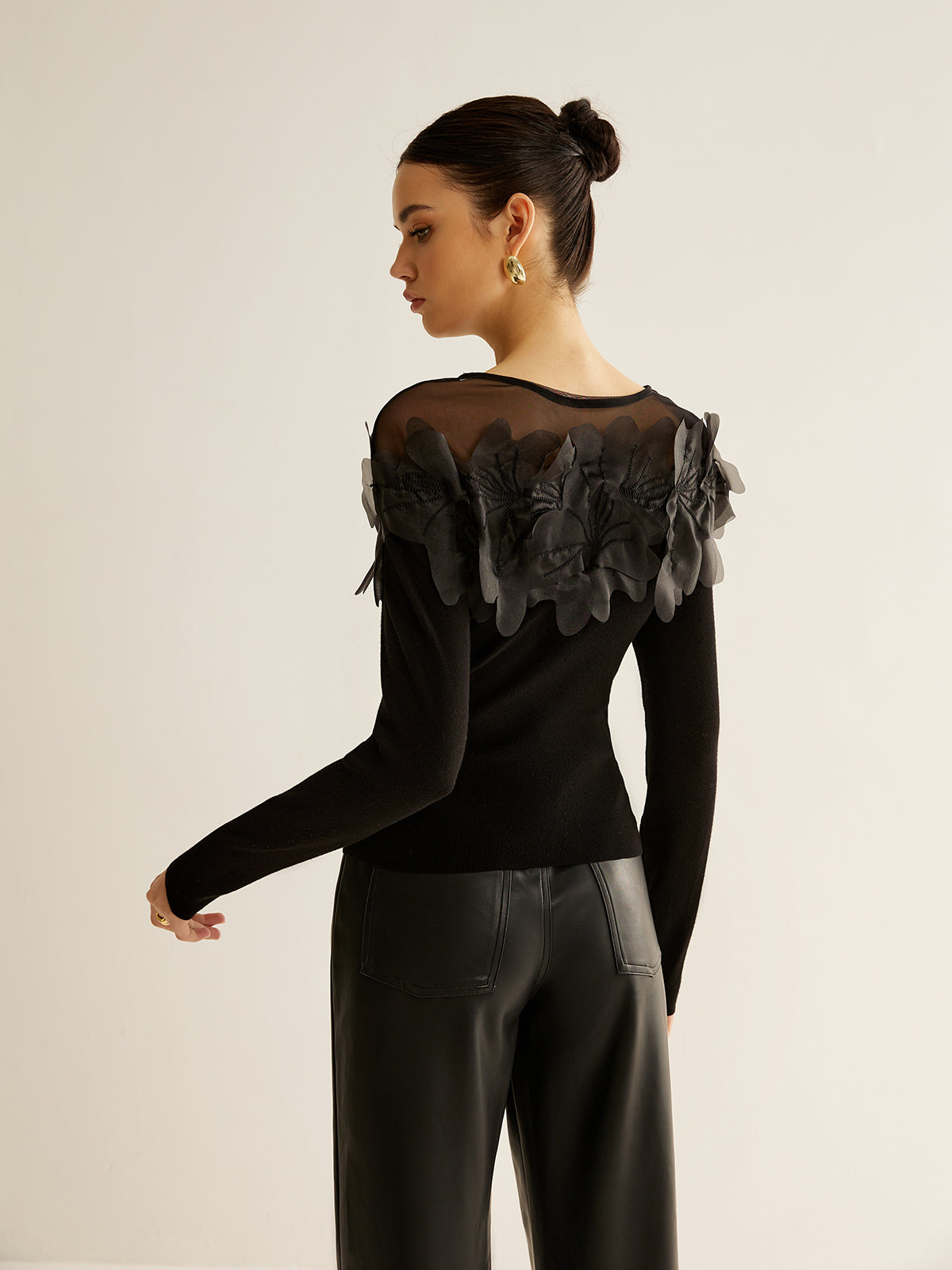 Semi-Sheer Floral Decor Slim Blouse