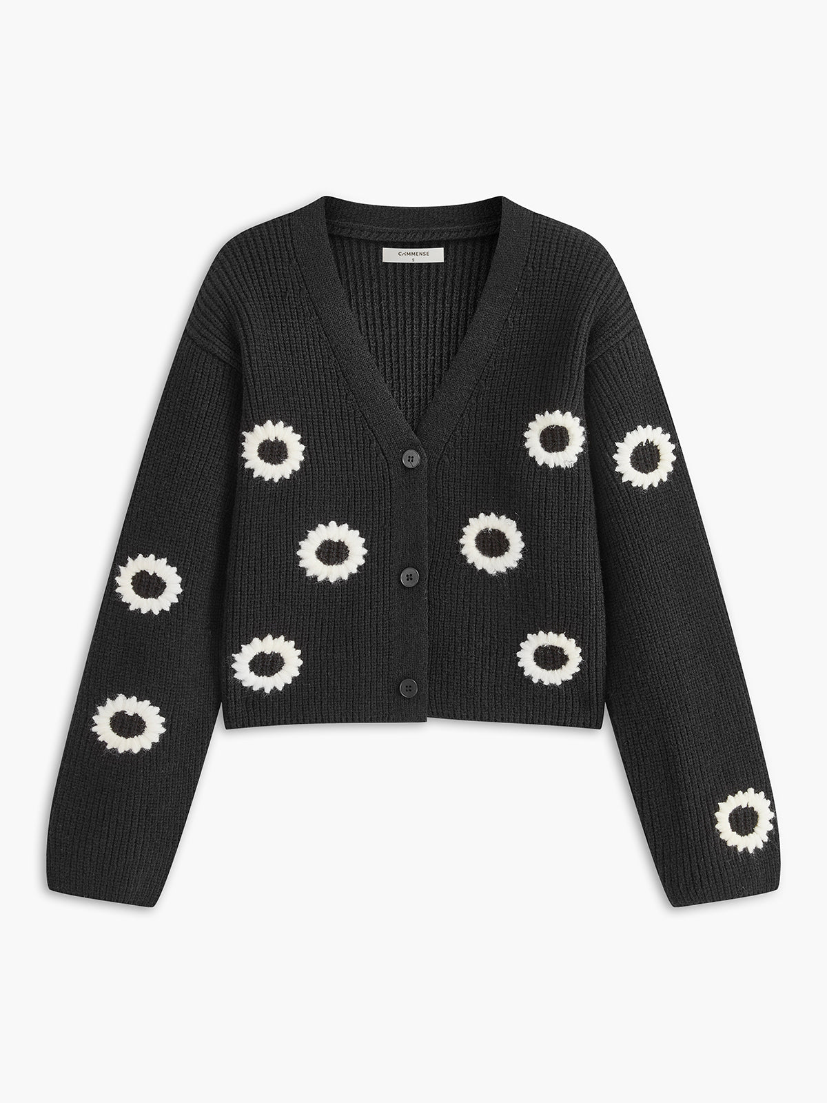 Kurzer Cardigan mit kontrastfarbenen Einfassungsknöpfen