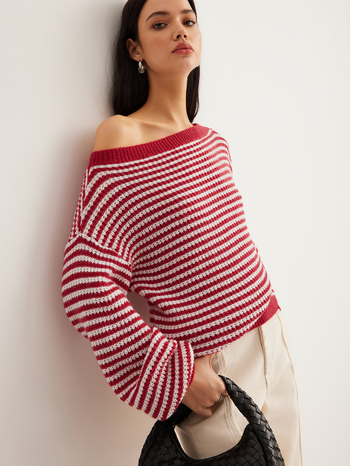 Pull rayé à bordure contrastée