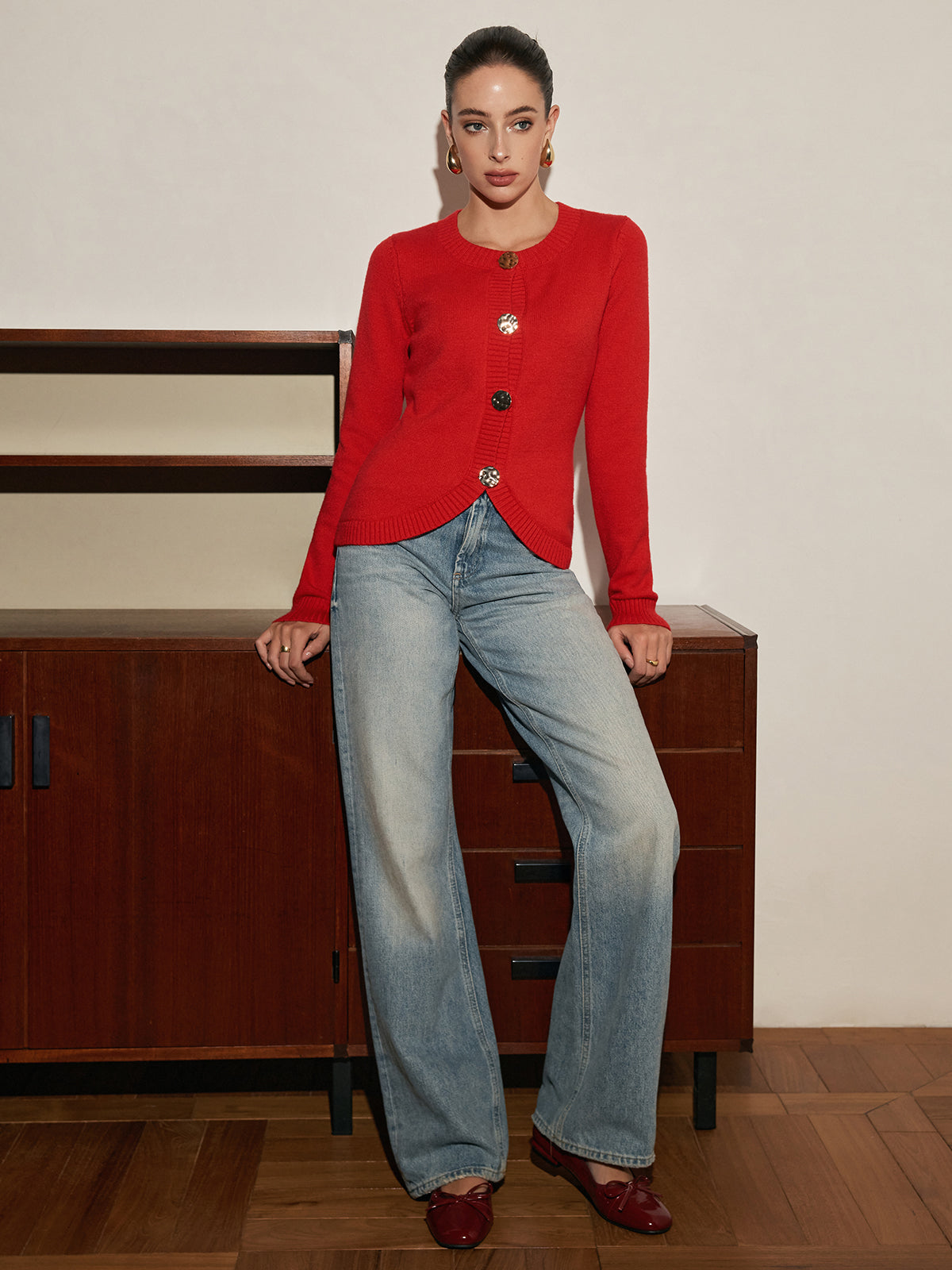 Cardigan élégant fendu à boutons métalliques