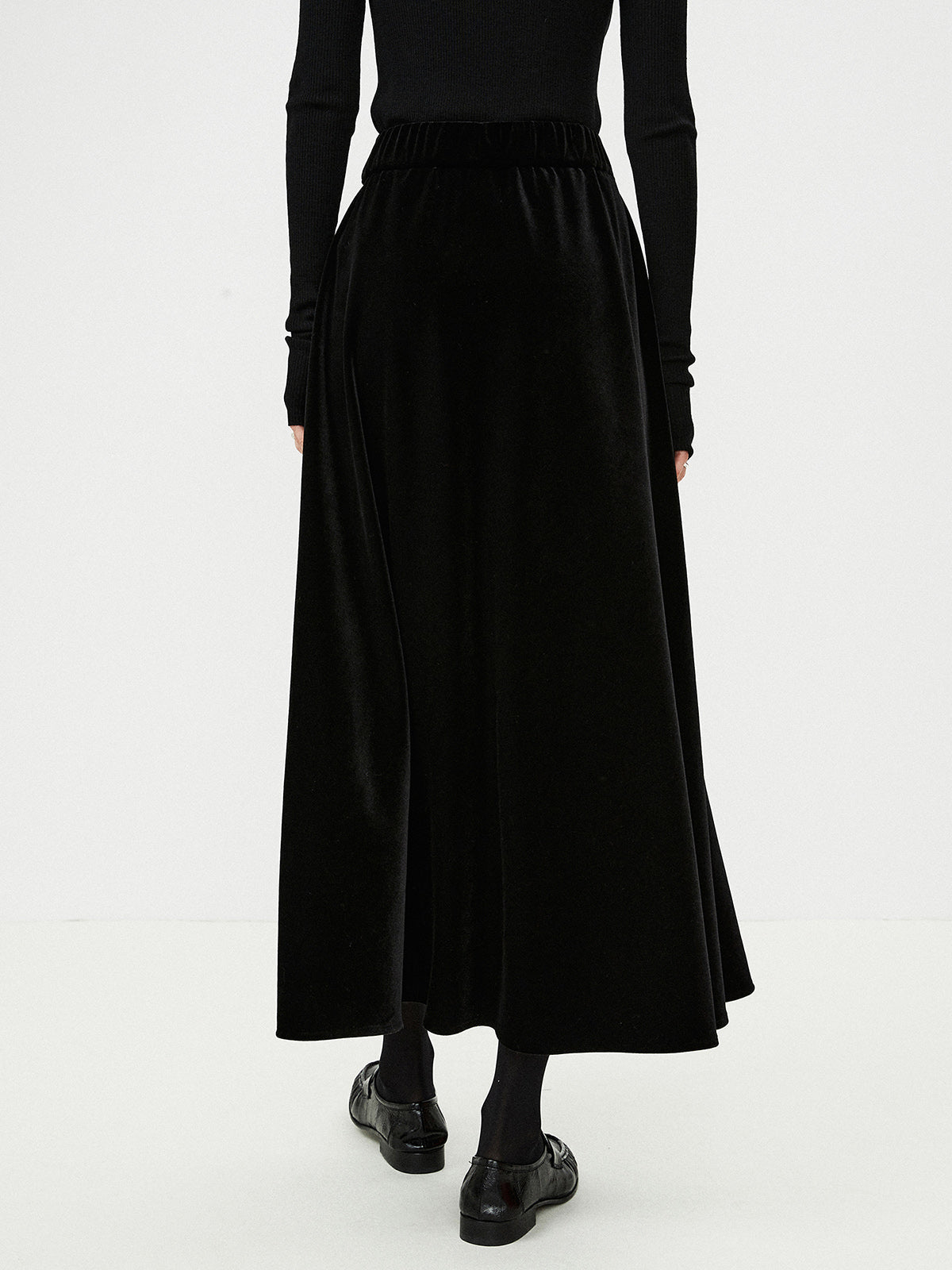 Fließender Samtrock