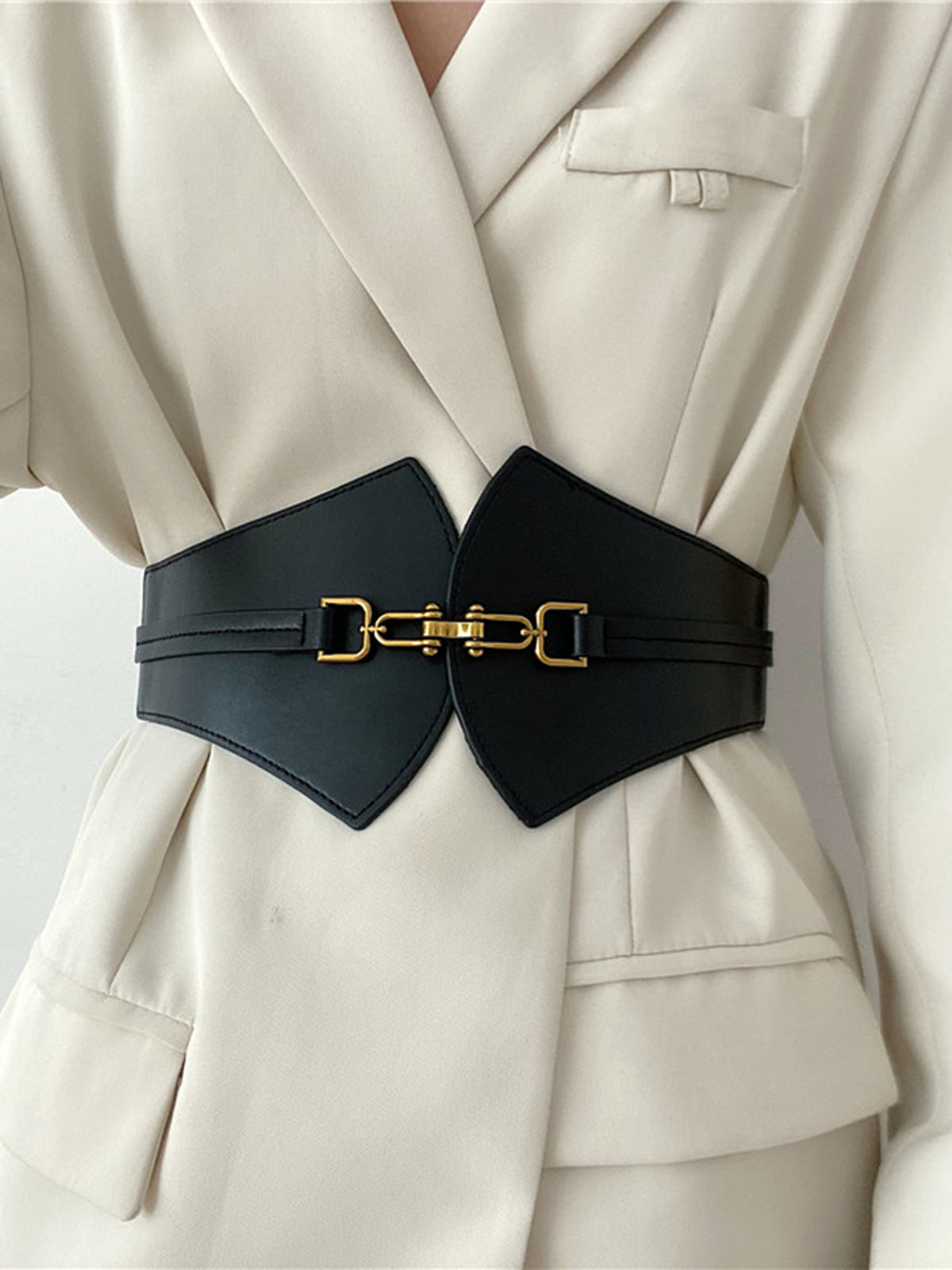 Ceinture large élastique décorée en métal