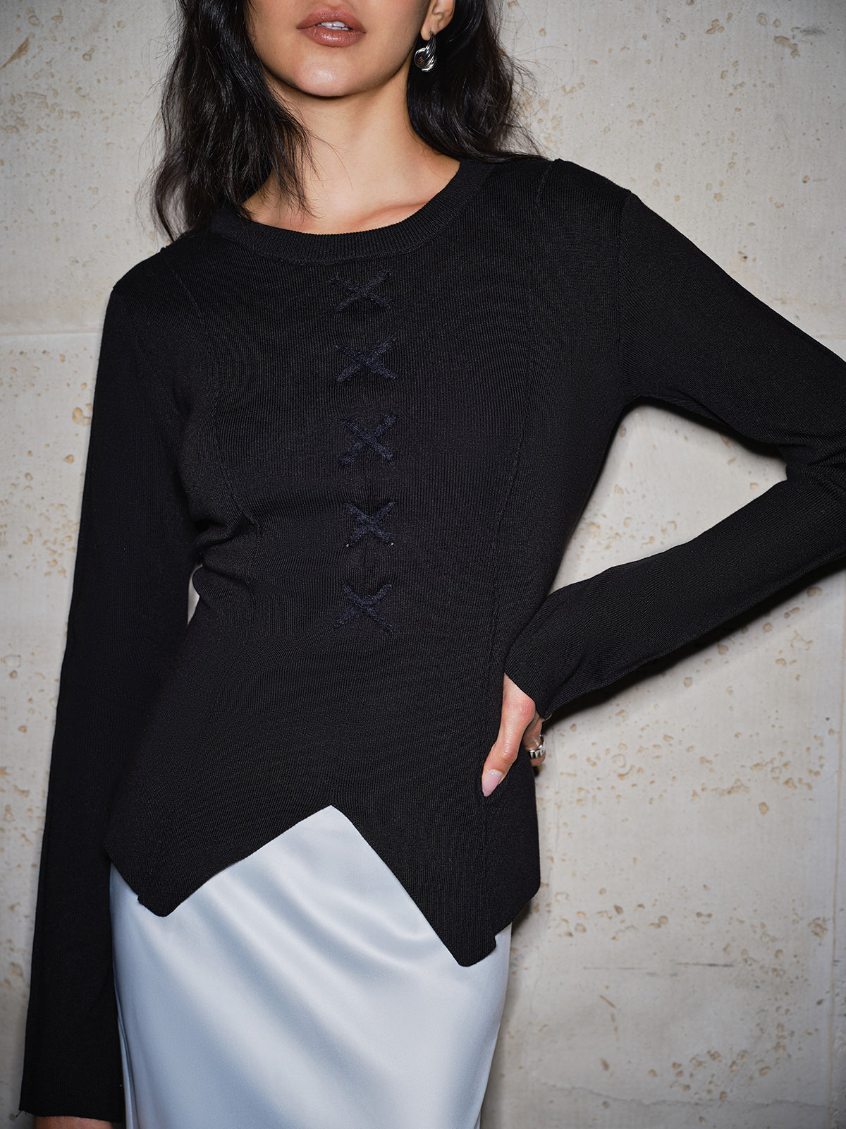 T-shirt fendu à taille cintrée