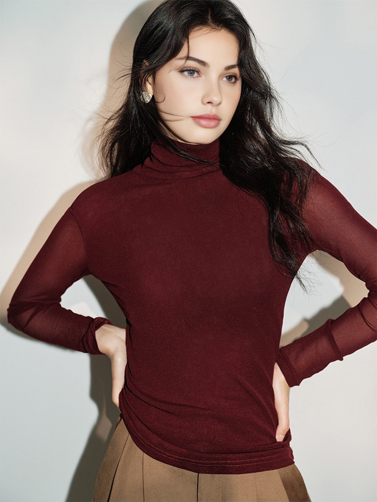 Haut minimaliste en jersey à col montant