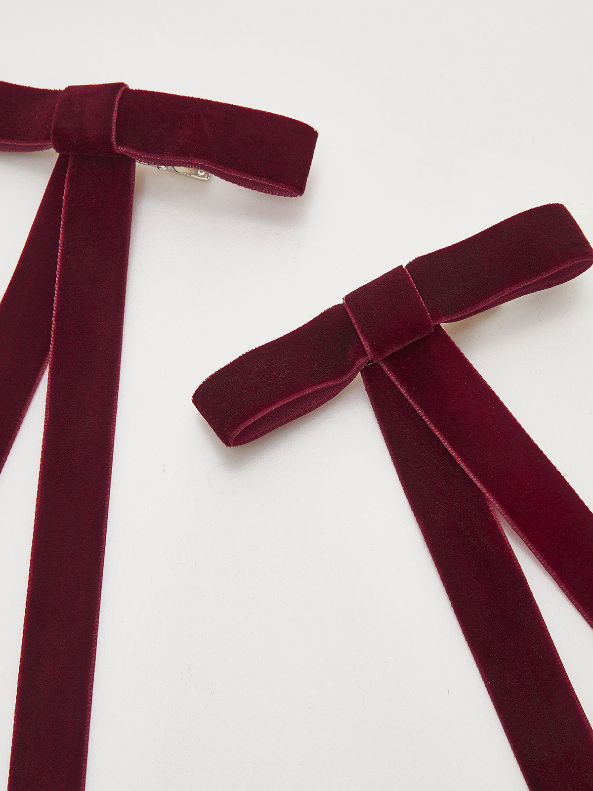 2 Stück Samt-Haarspangen mit Schleife