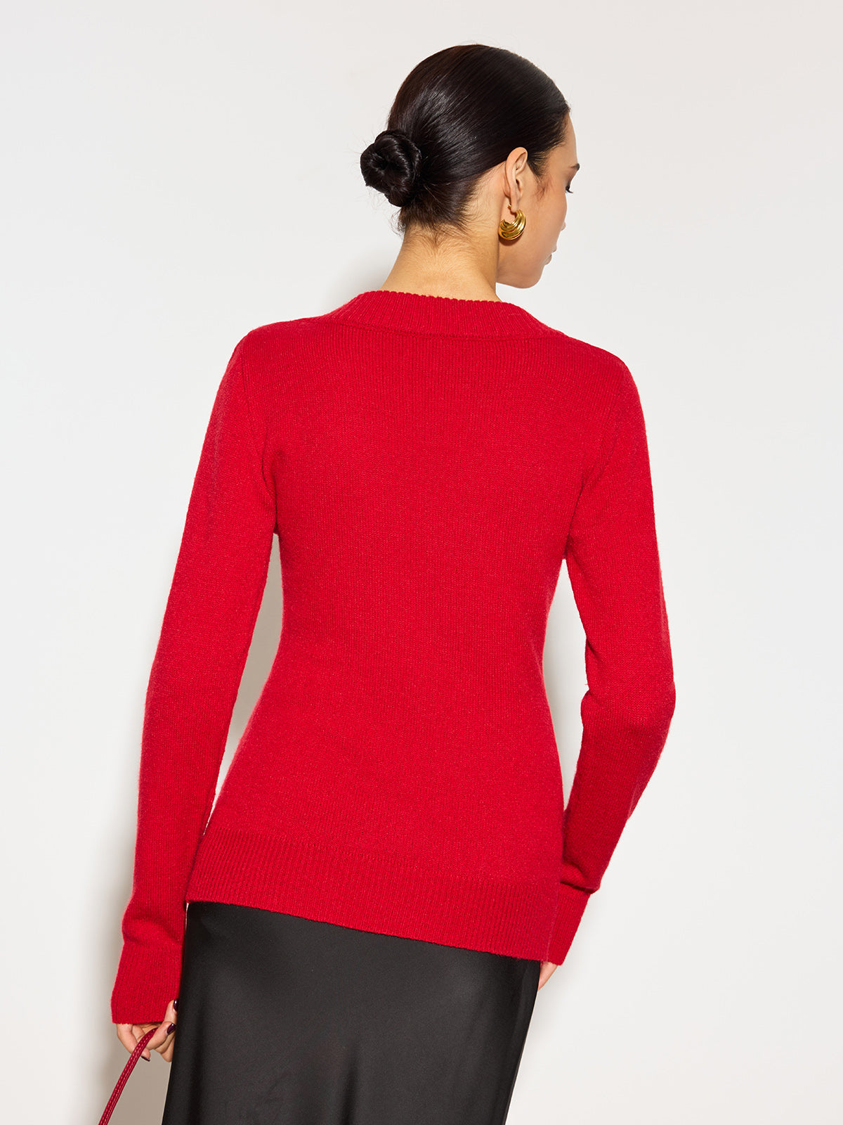 Haut moulant en maille à col en V et fleurs 3D