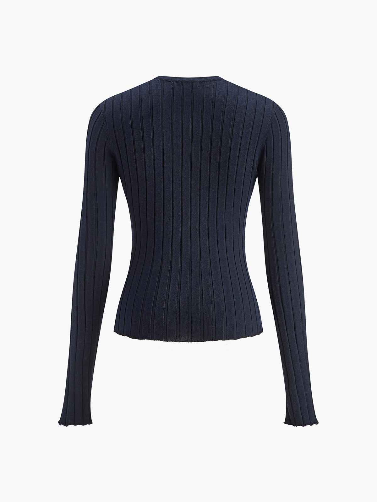 Rundhalsausschnitt, Knopfleiste, schmal geschnittenes Stricktop