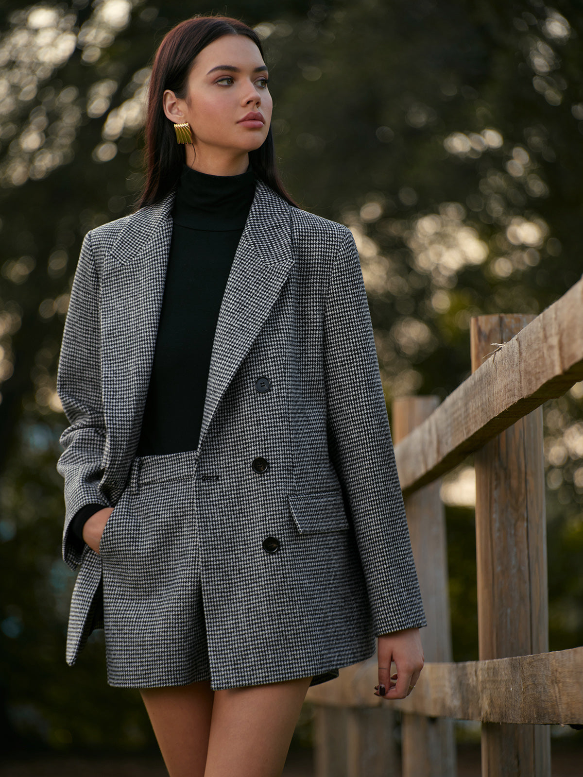 Tweed-Blazer mit Hahnentrittmuster und Knöpfen