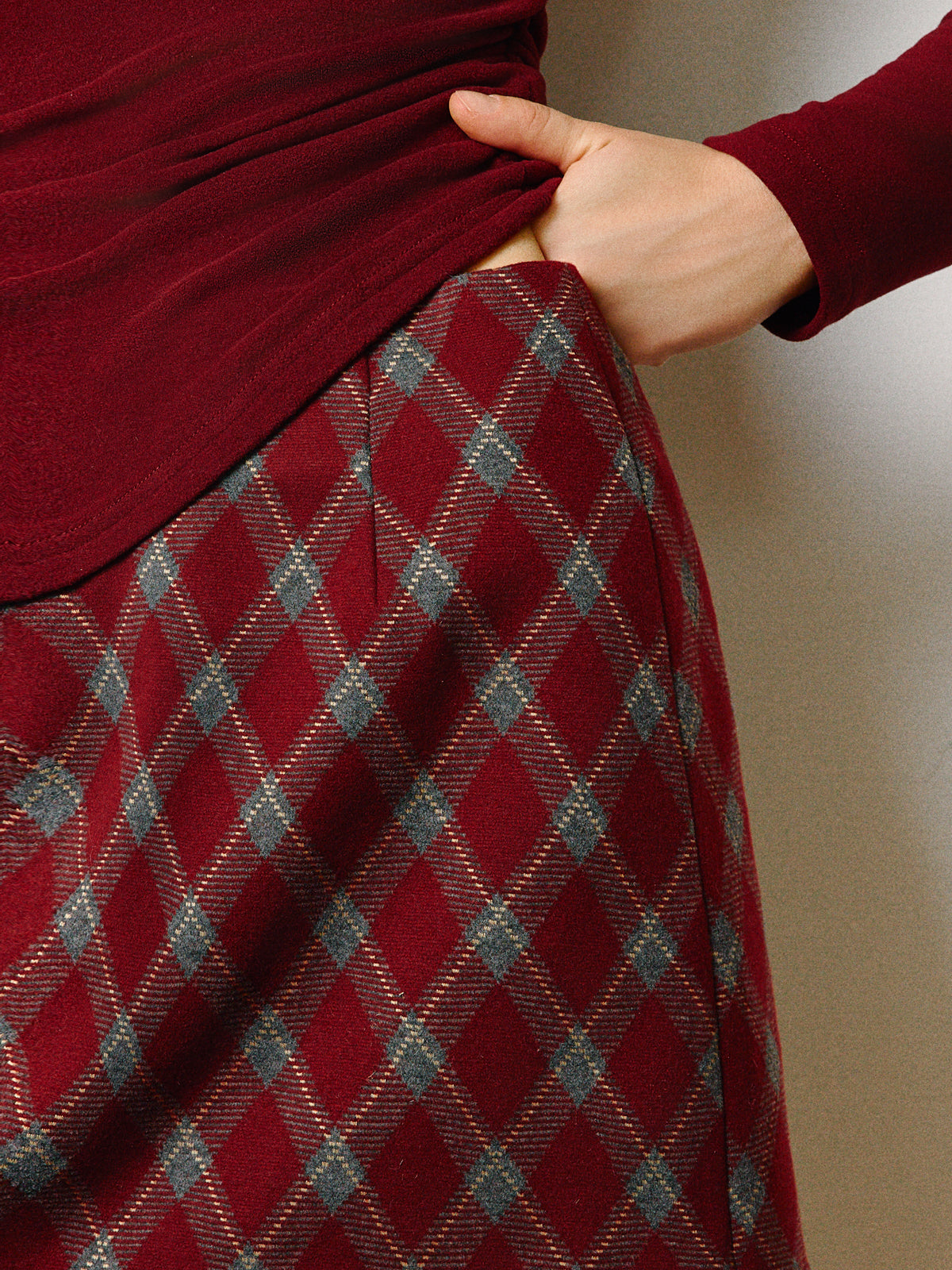 Mid-Waist-Tweedrock mit Reißverschluss