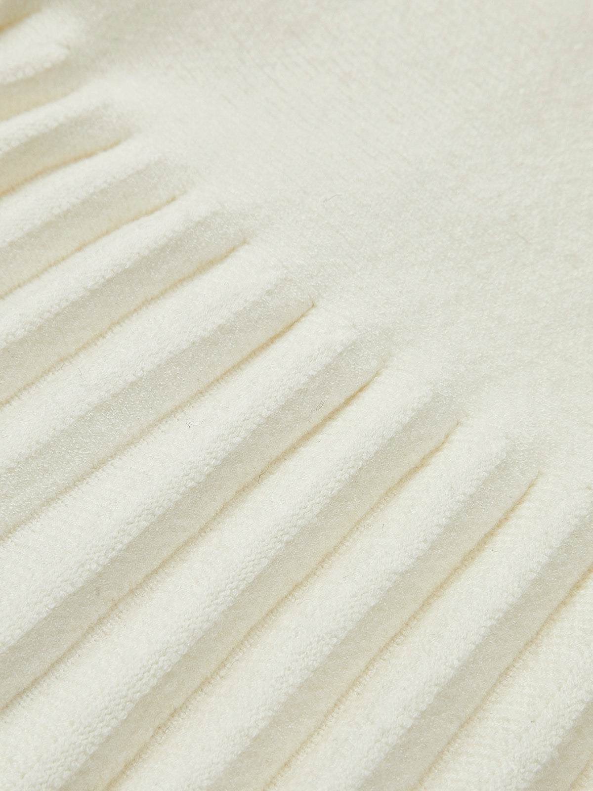 Eleganter, schirmförmiger Strickrock