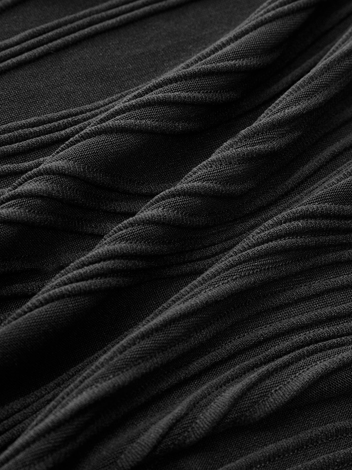 Robe plissée à col halter