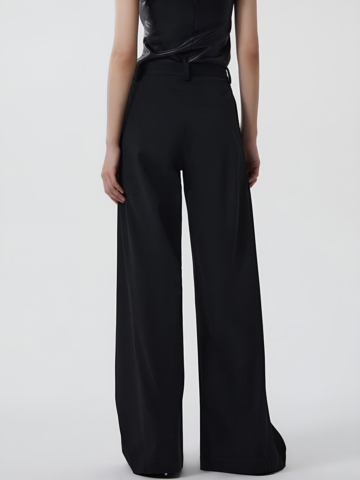 Pantalon uni à fermeture éclair