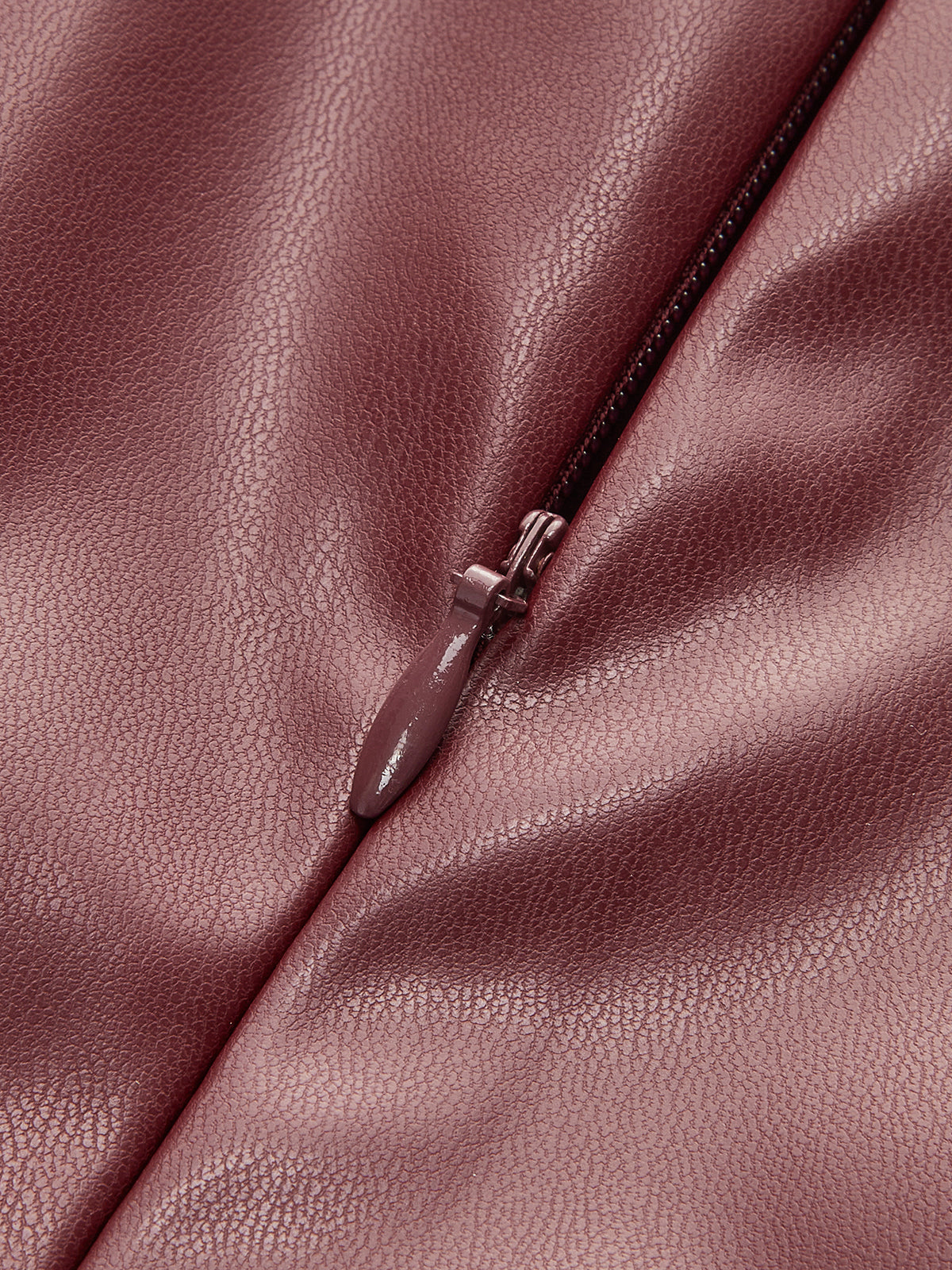 Tanktop aus Kunstleder mit Stehkragen und Raffung