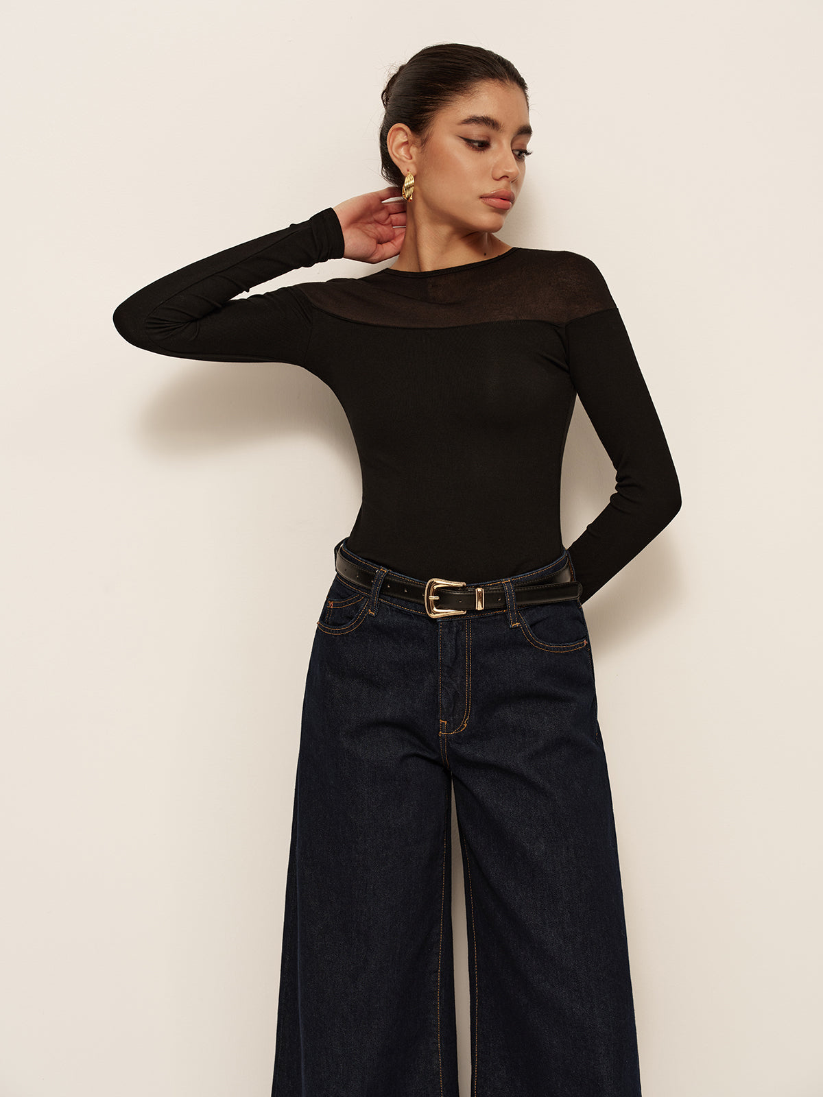 T-shirt slim en jersey à épaules transparentes