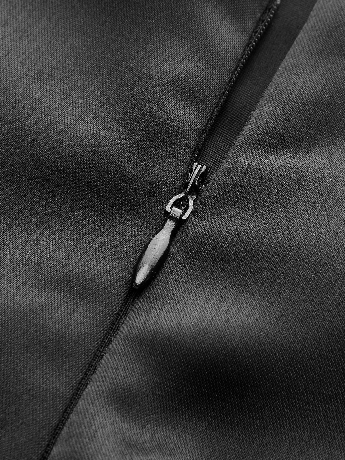 Robe évasée sans manches à col en V au dos