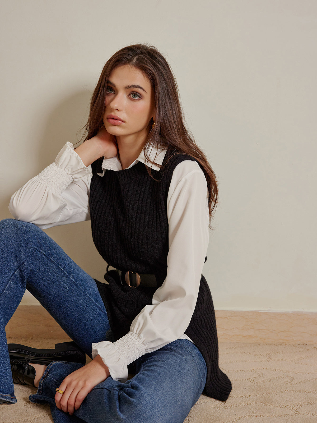 Ensemble deux pièces pull ceinturé et polo