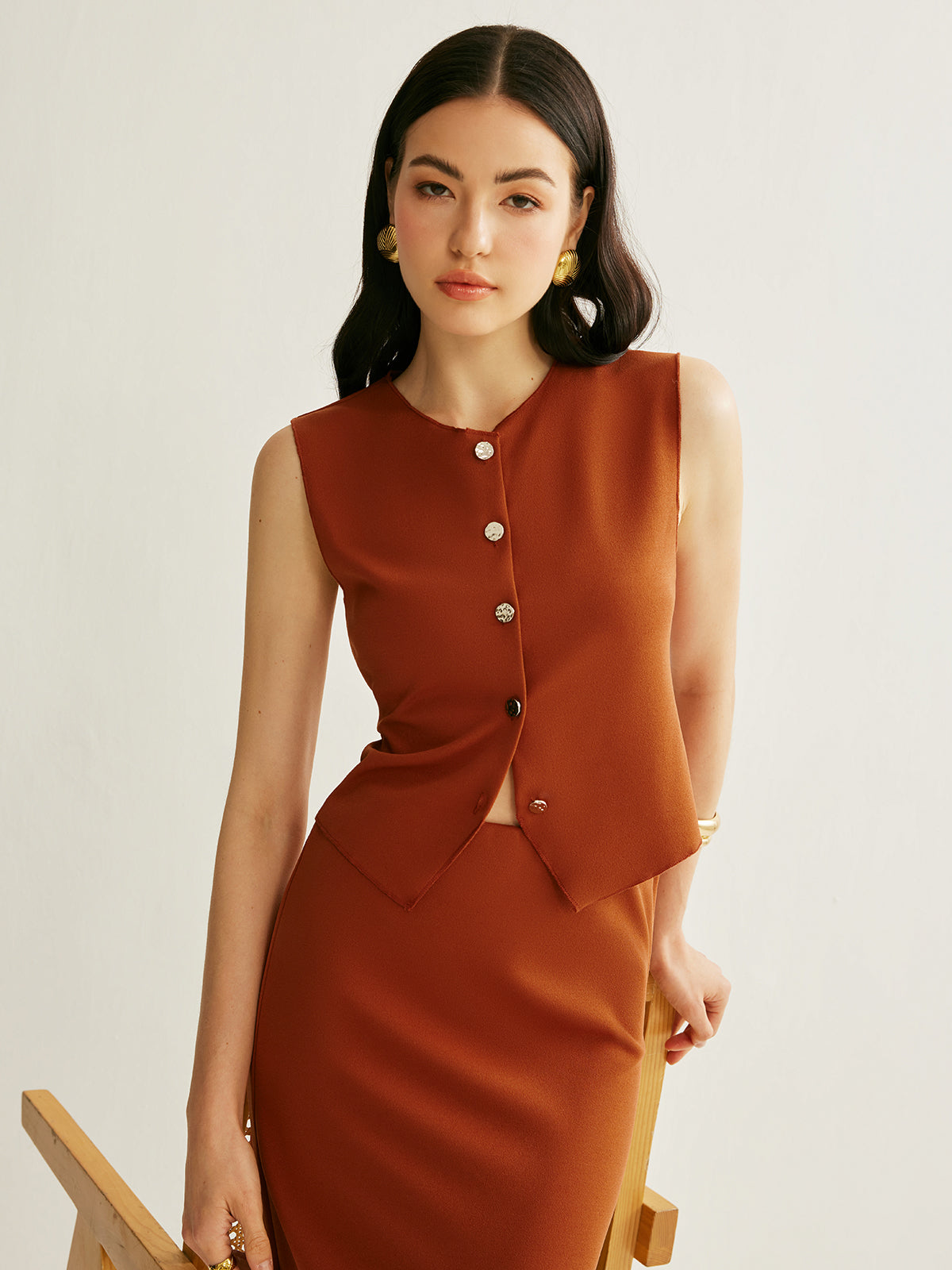 Ärmellose Weste mit Knopfleiste