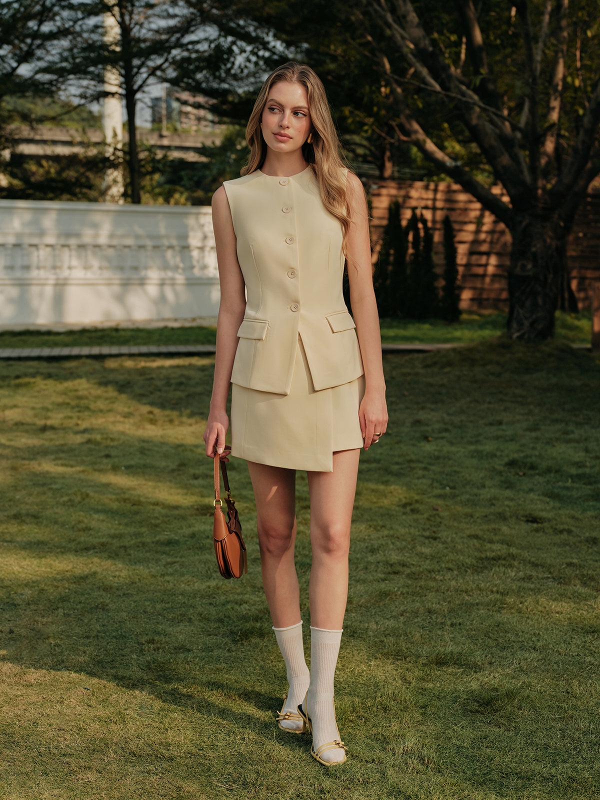 Elegante Knopf-Split-Weste