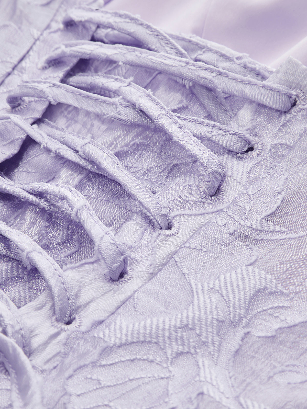 Robe lacée en jacquard fleuri