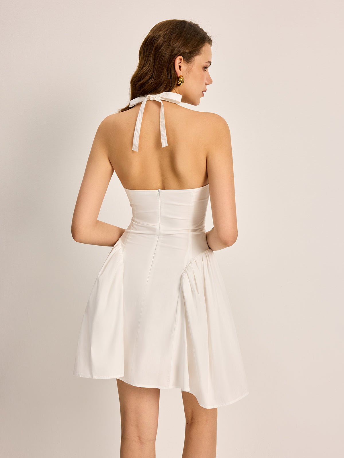 Robe corset florale à col lavallière