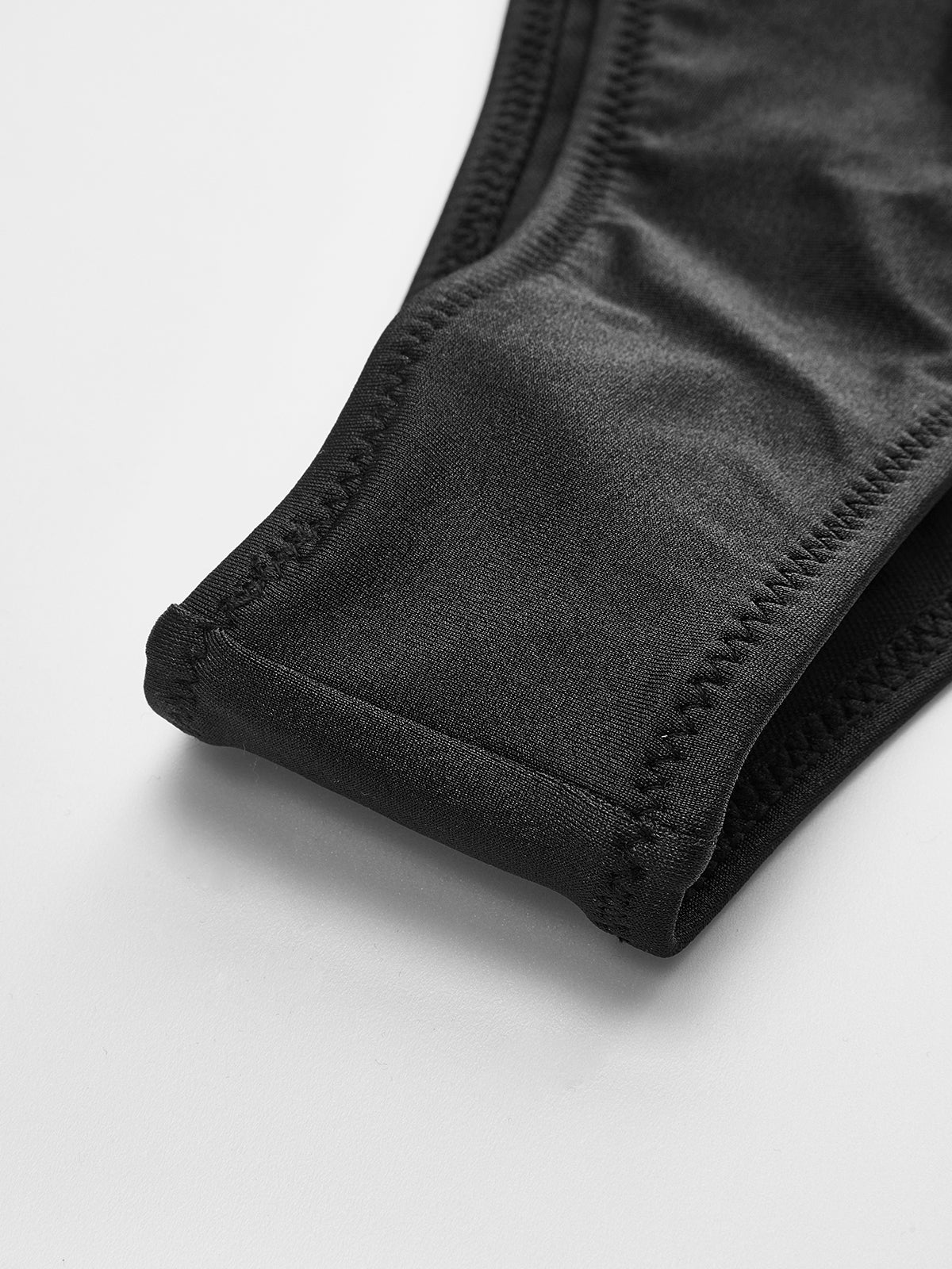 Geknotetes Bandeau-Bikini-Set