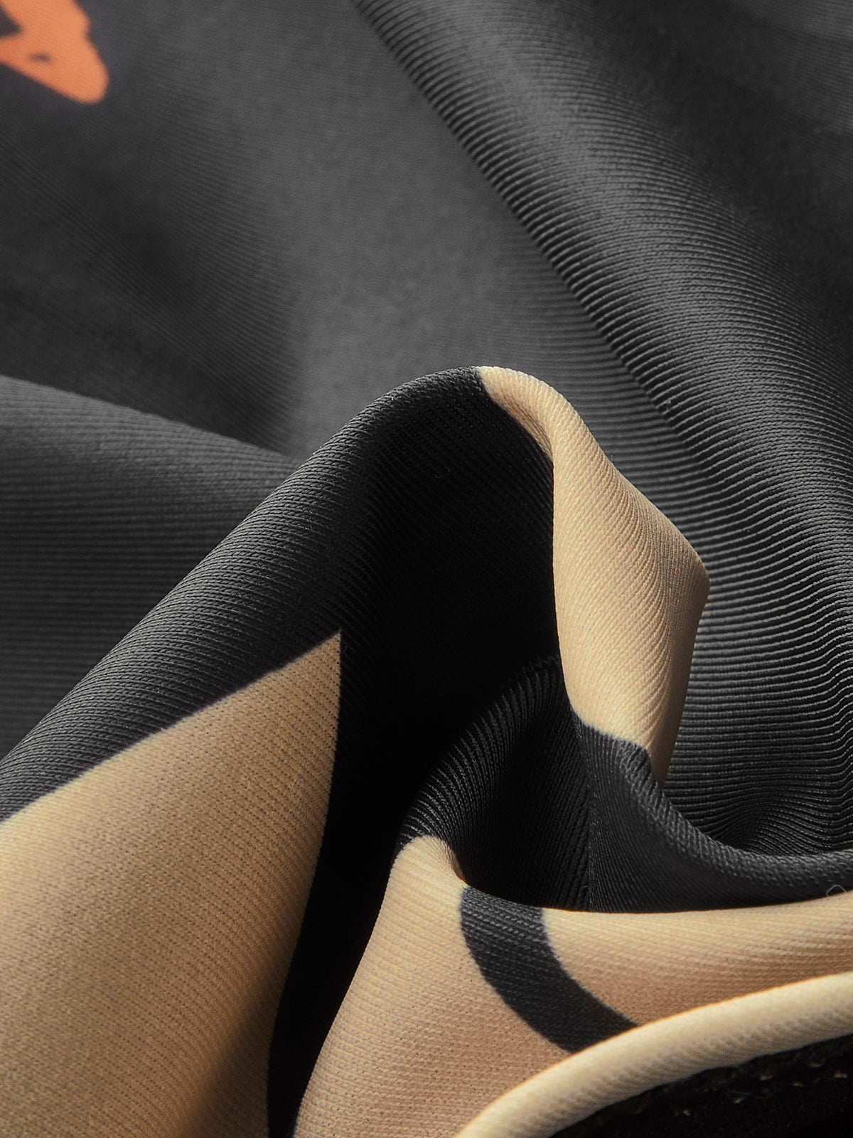 Bedruckter Badeanzug mit Cut-outs