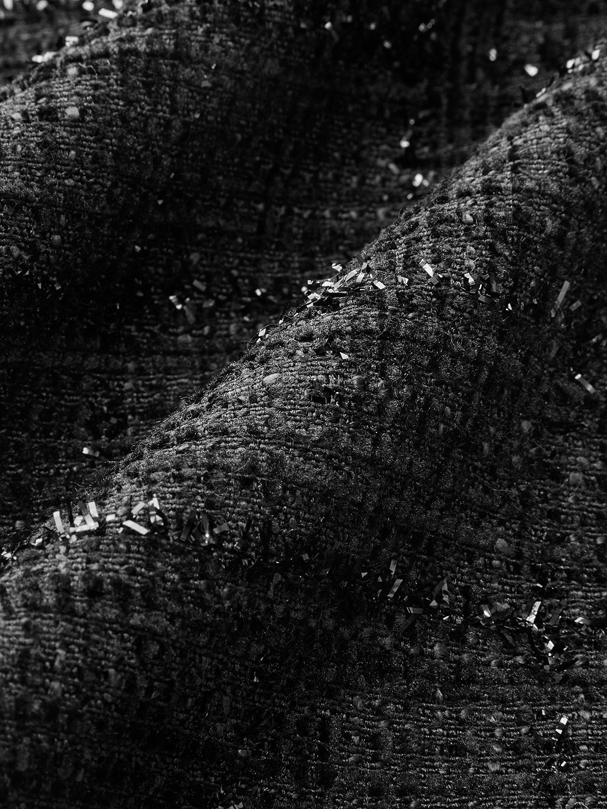 Rock mit floralem Dekor und Einsätzen aus Kunstleder