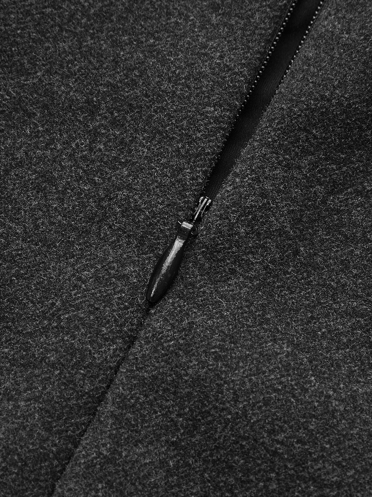 Eleganter, plissierter Minirock mit Gürtel