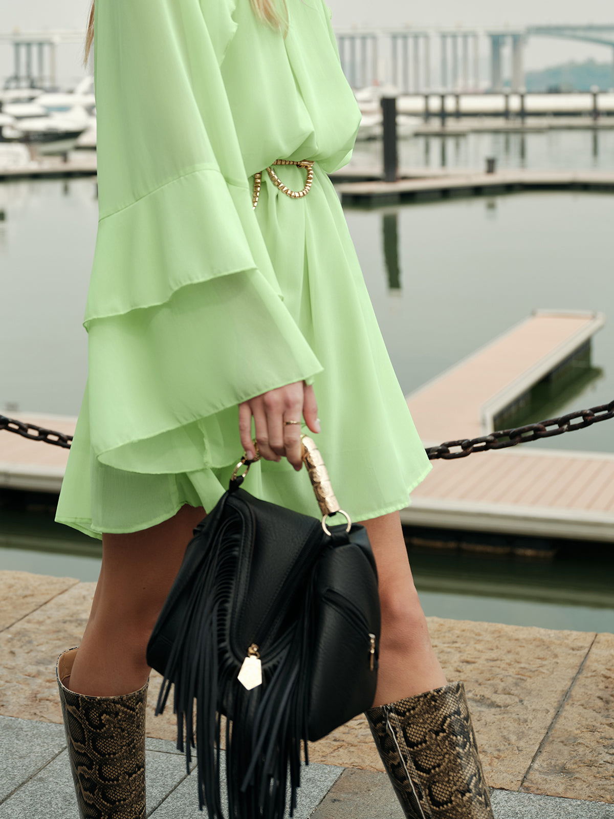 Handtasche mit Fransengriff