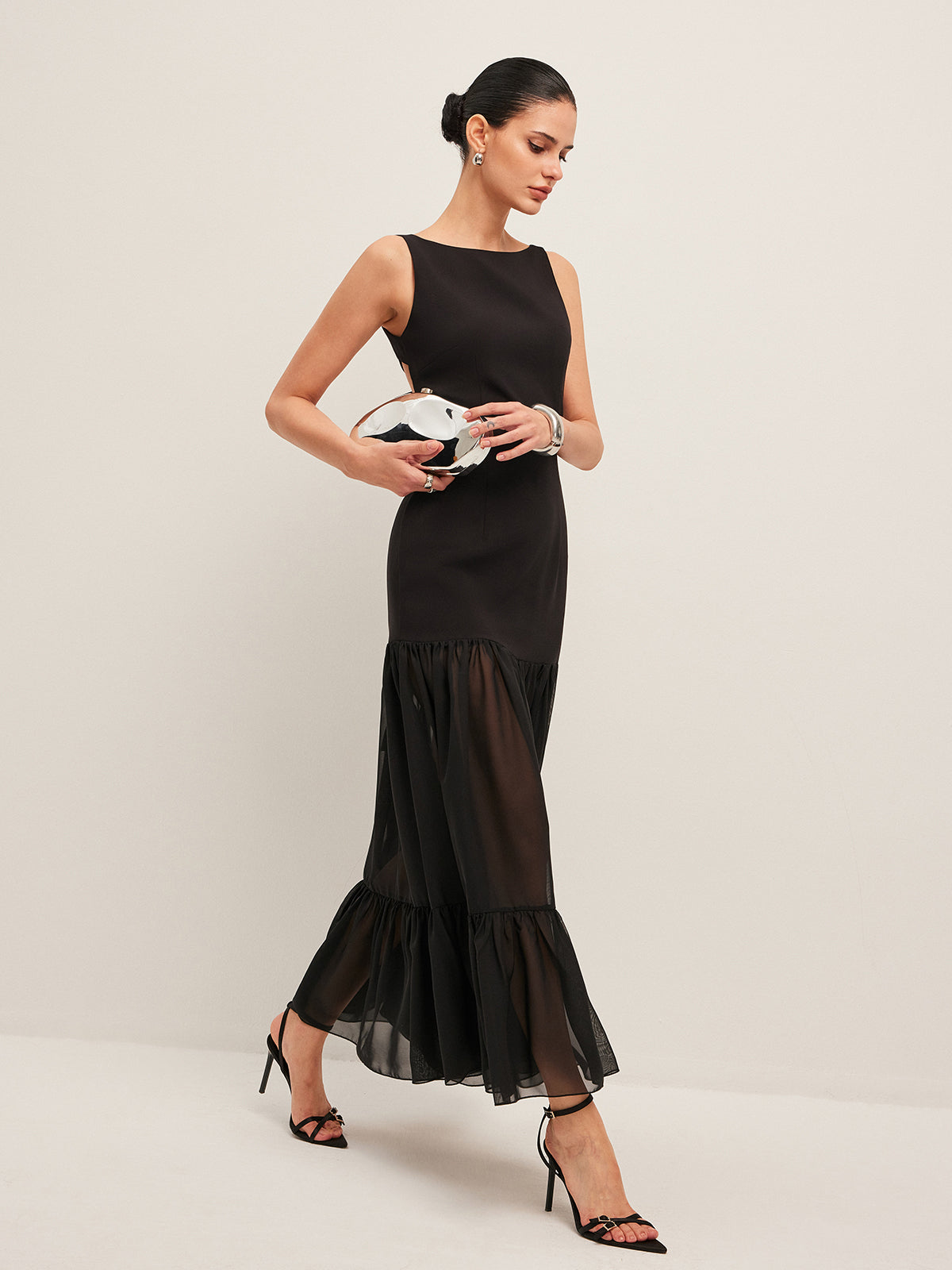 Robe à Volants avec Ourlet à Panneau Transparent et Nœud au Dos